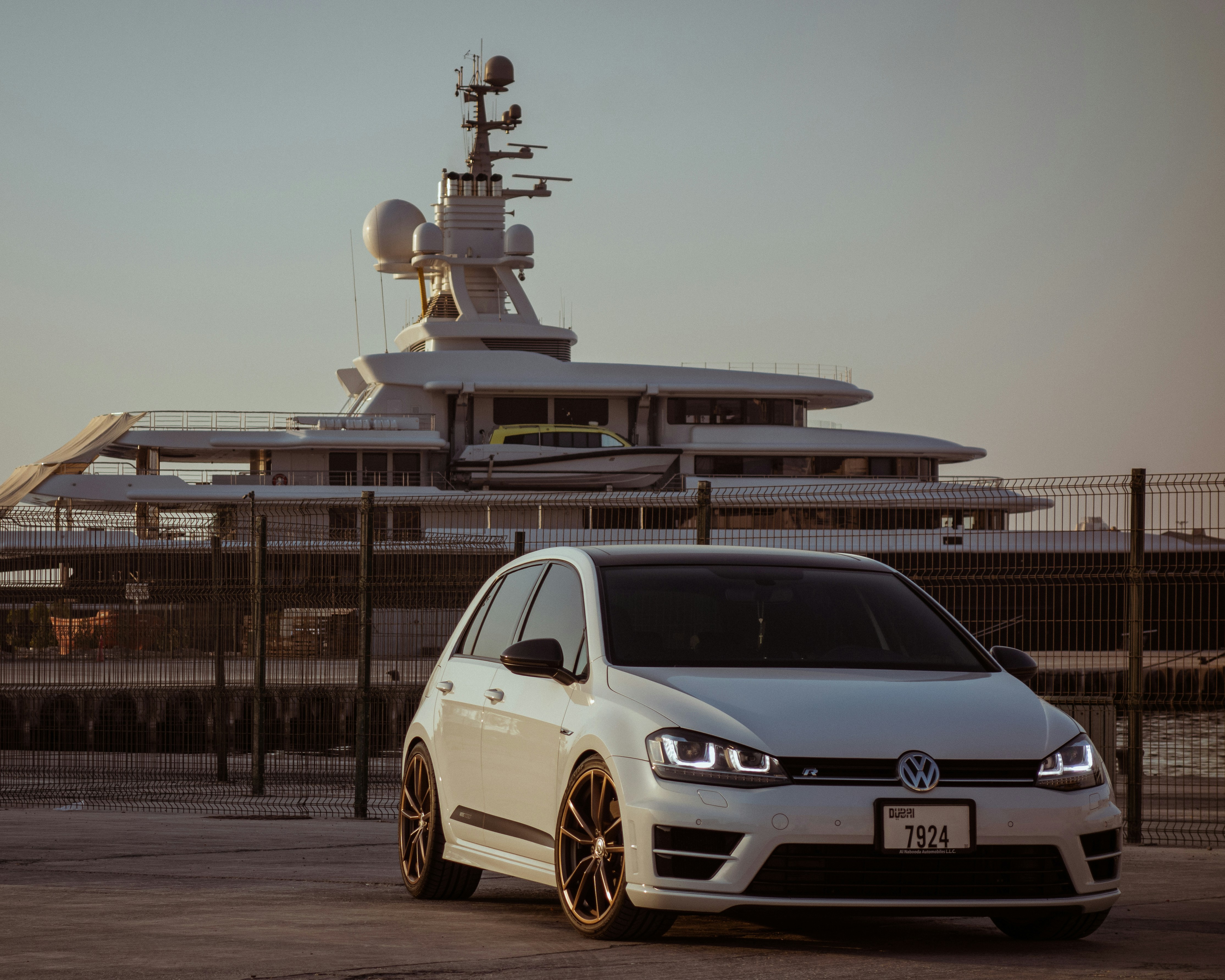 Golf and yacht