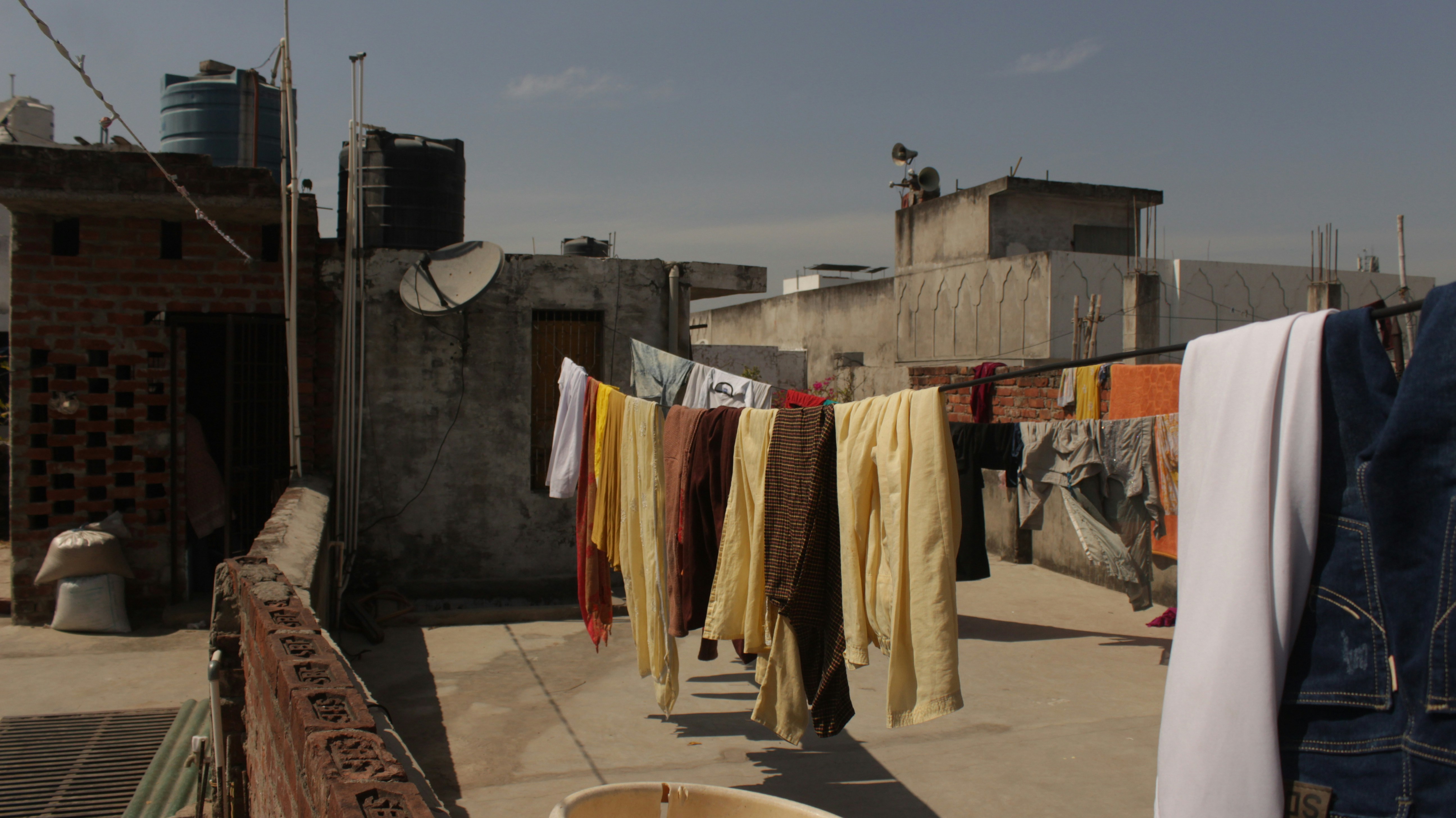 Premium Ceiling-Mounted Hanger