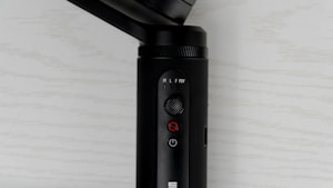 Red Button Gizmo