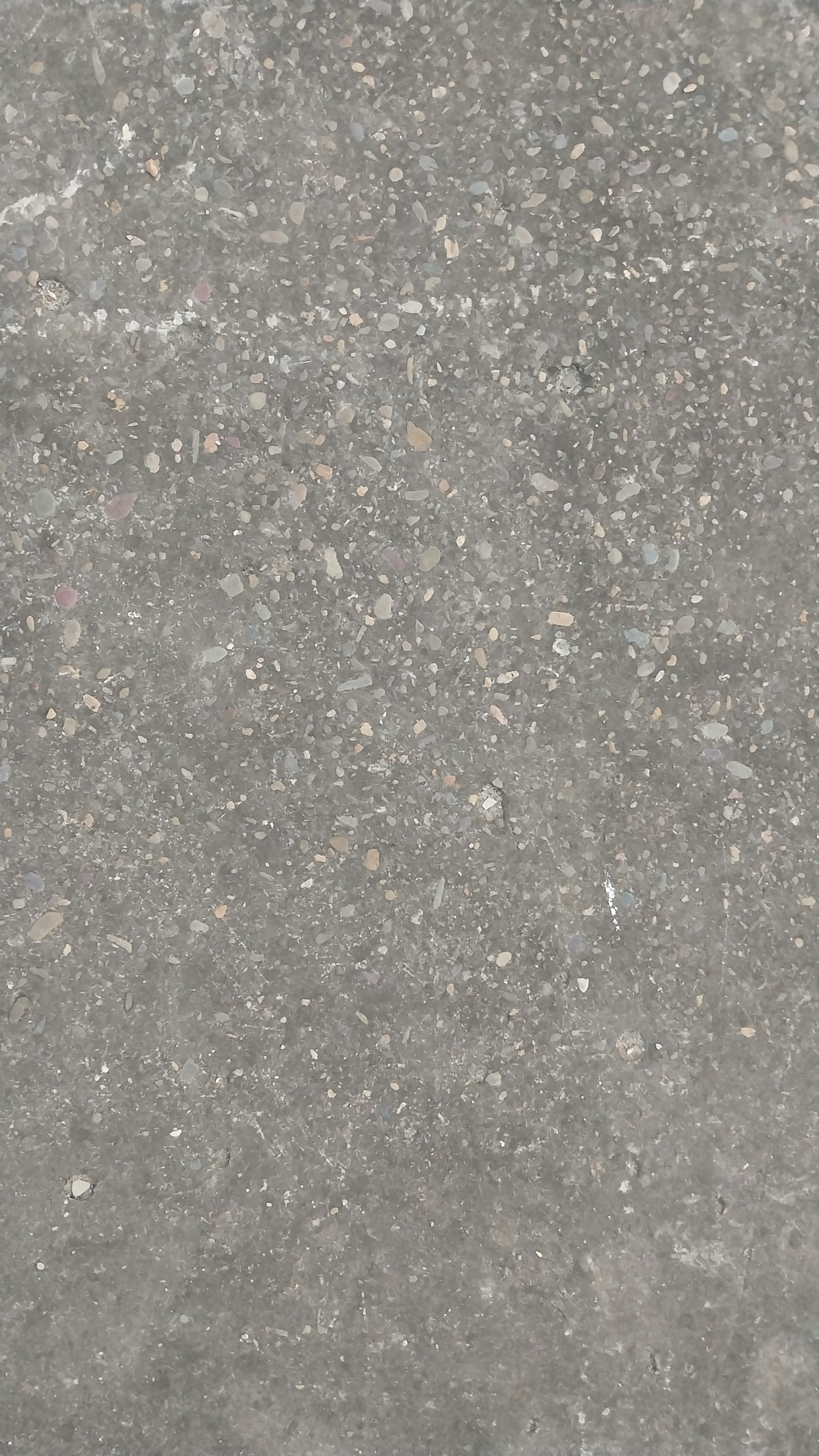 gray computer monitor