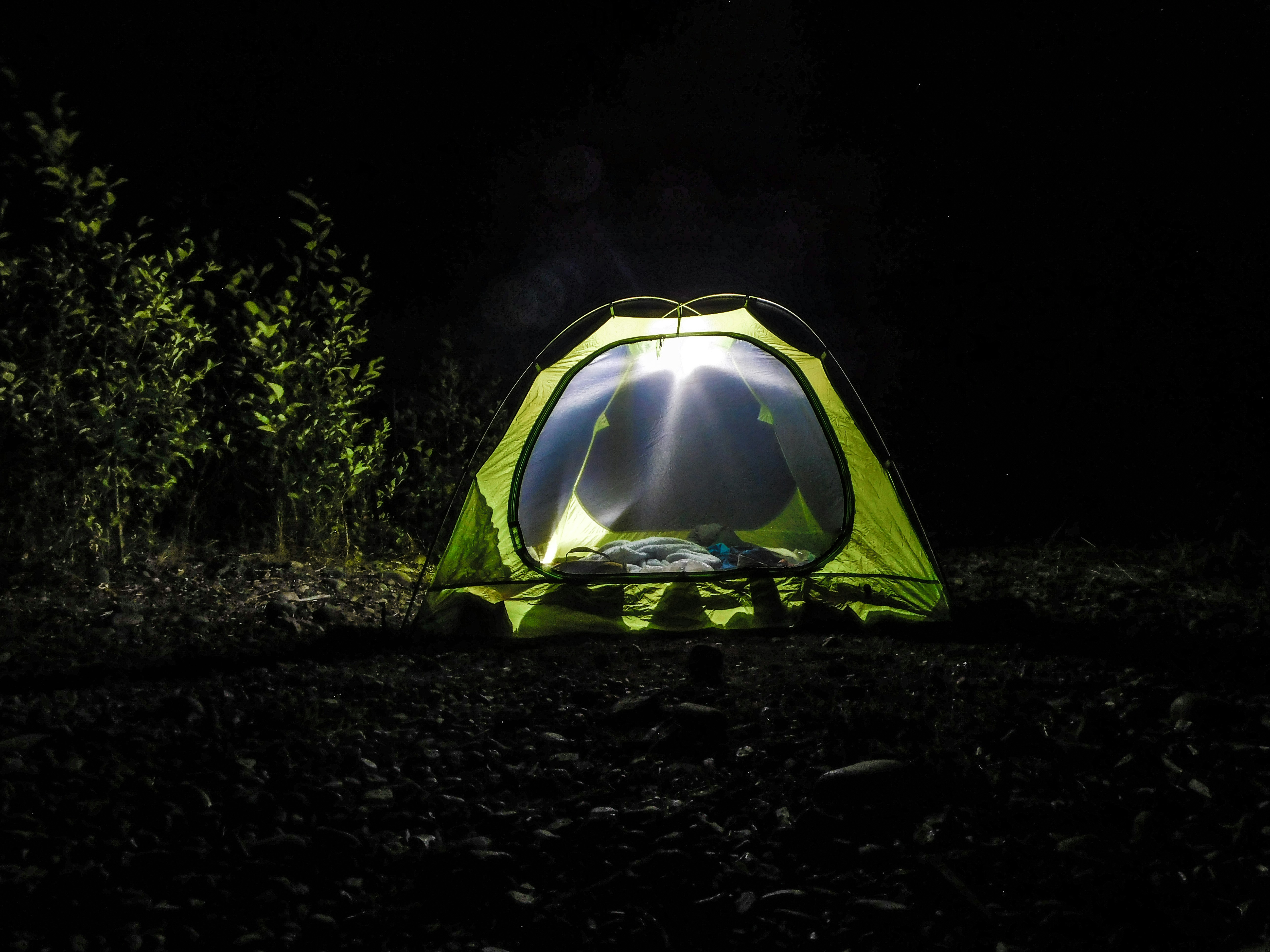 轻便装配式帐篷