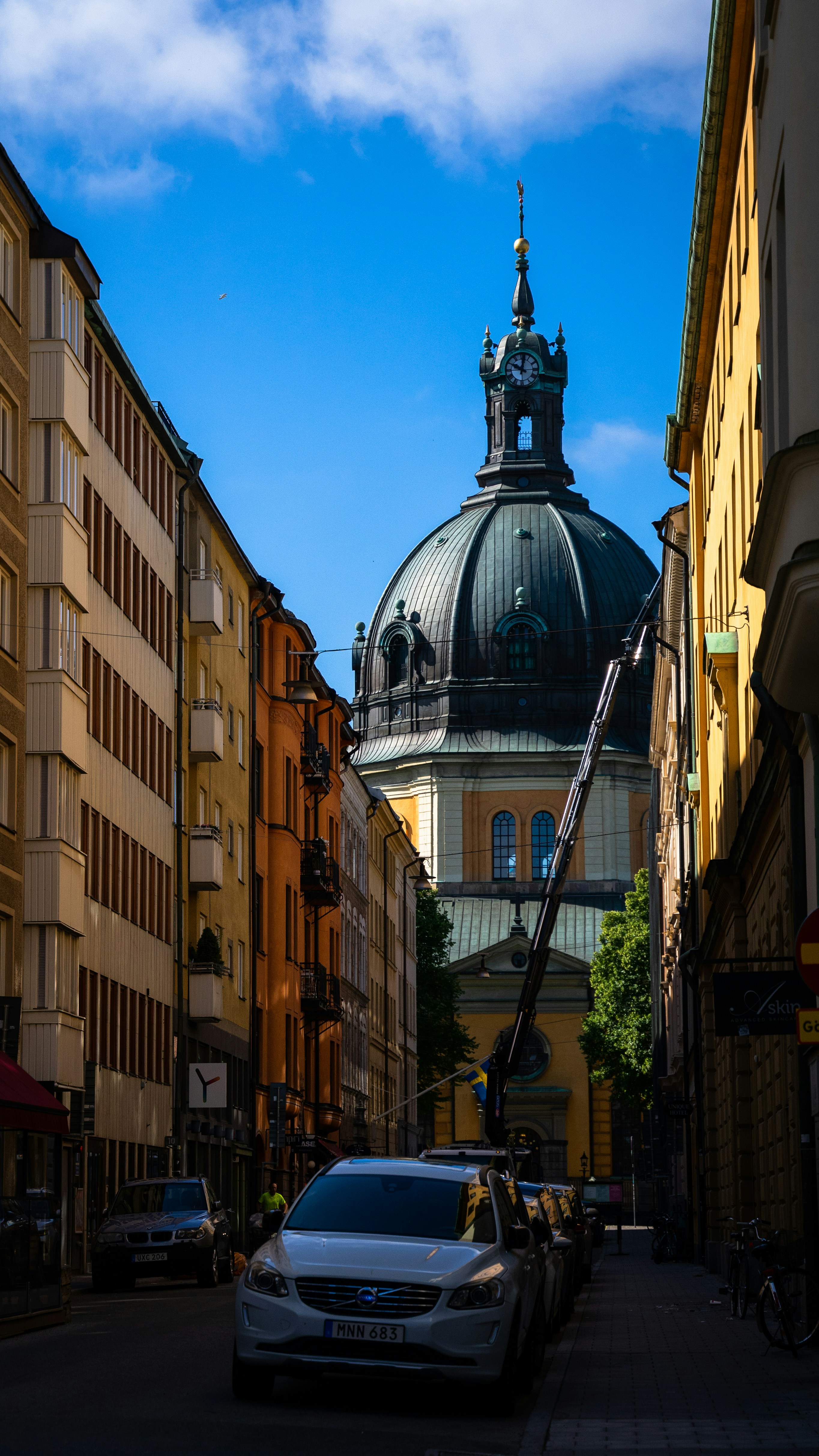 Photo by salvadorlandeochoy