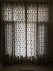Understanding Decent House Curtains: Your Go-To for Drapery Solutions in Dubai