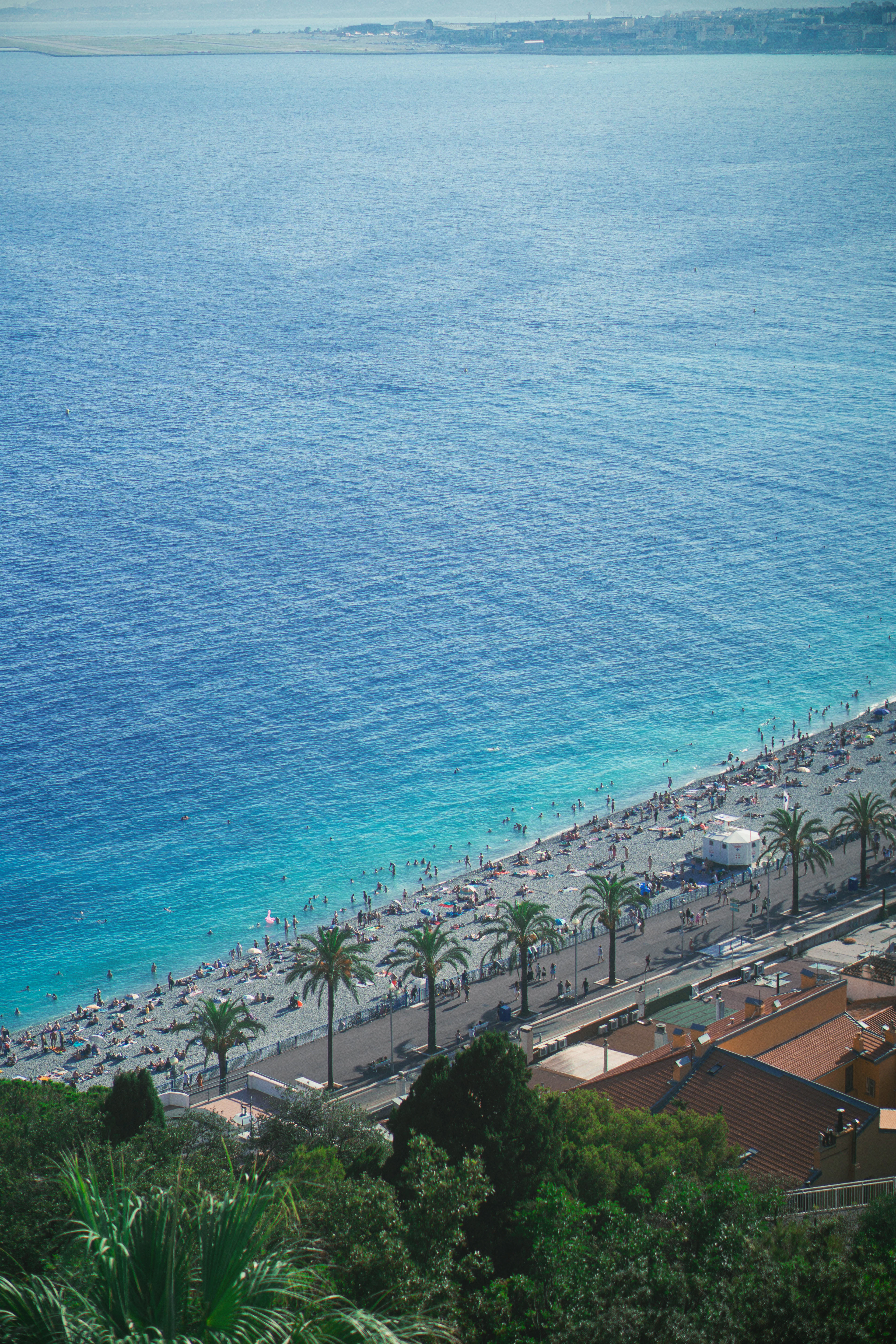 Start on the Promenade des Anglais, Nice