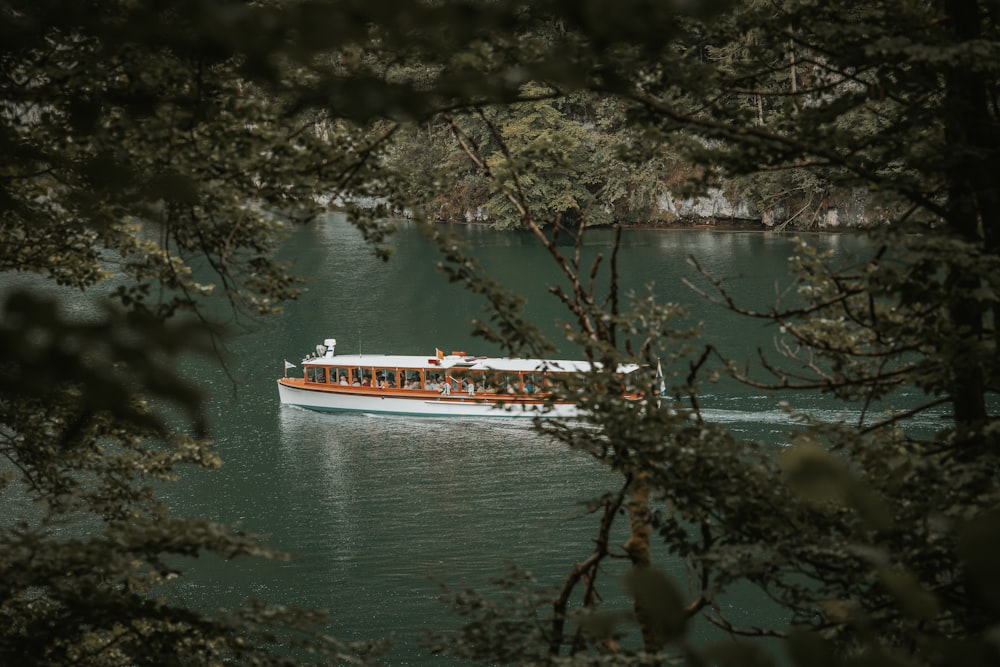 a boat with people on it is in the water