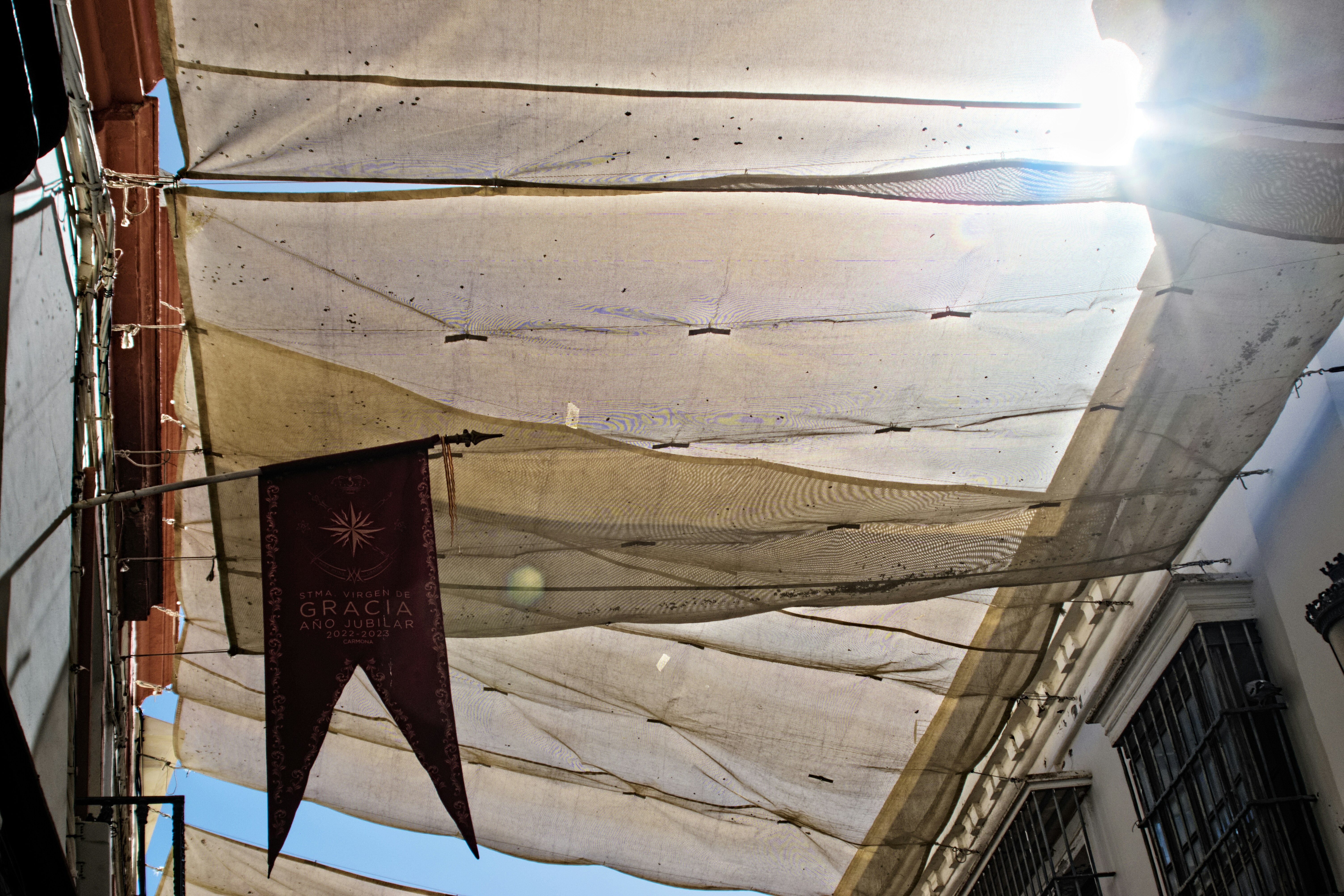 أهمية سواتر شركة القمة الحديثة في نجران