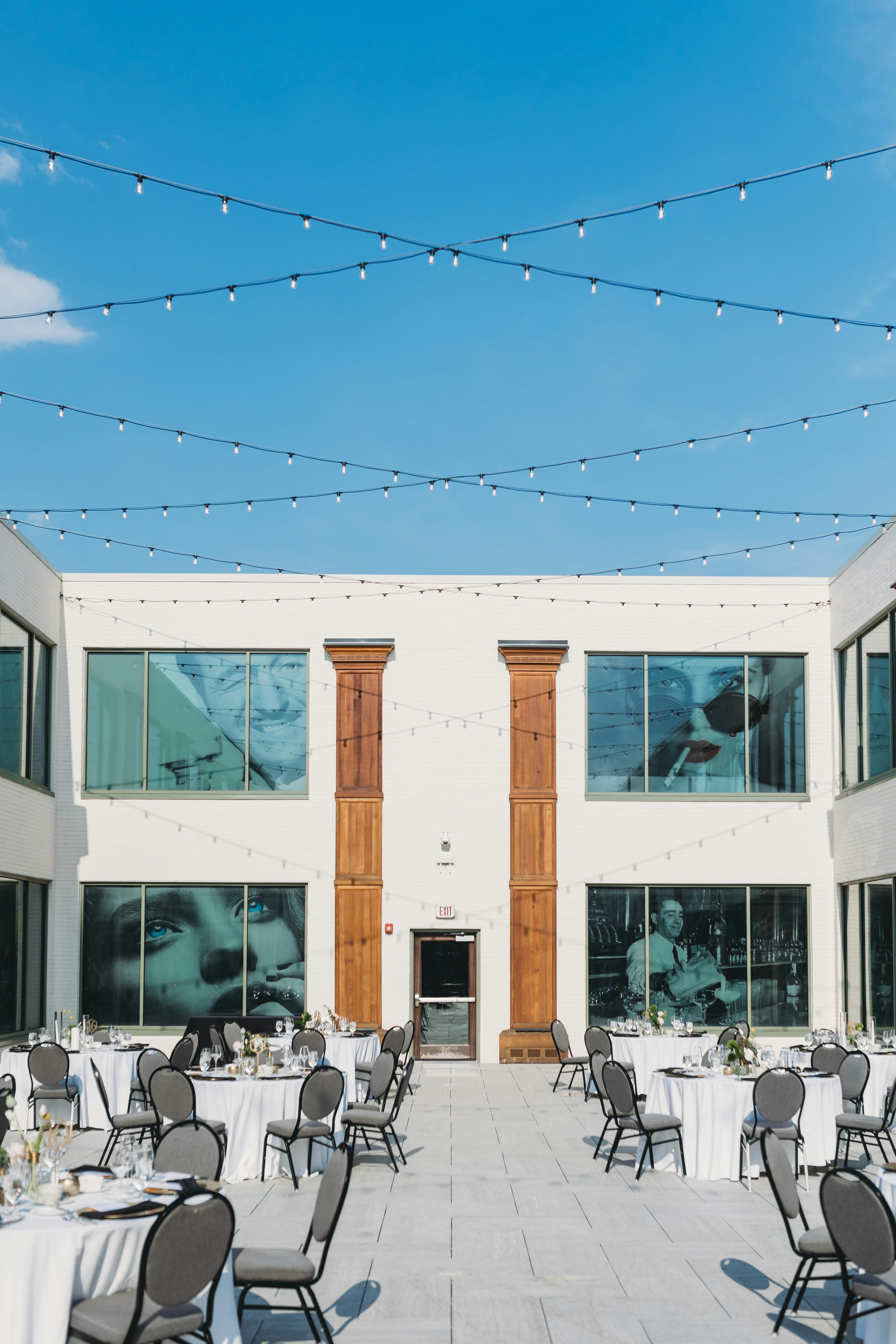 black and white bed linen