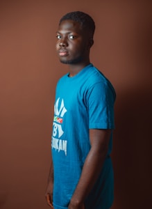 Navy Graphic Tee