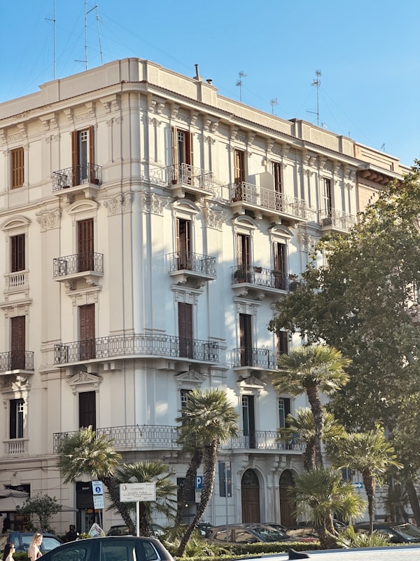 What to See in Mola di Bari: A Travel Guide