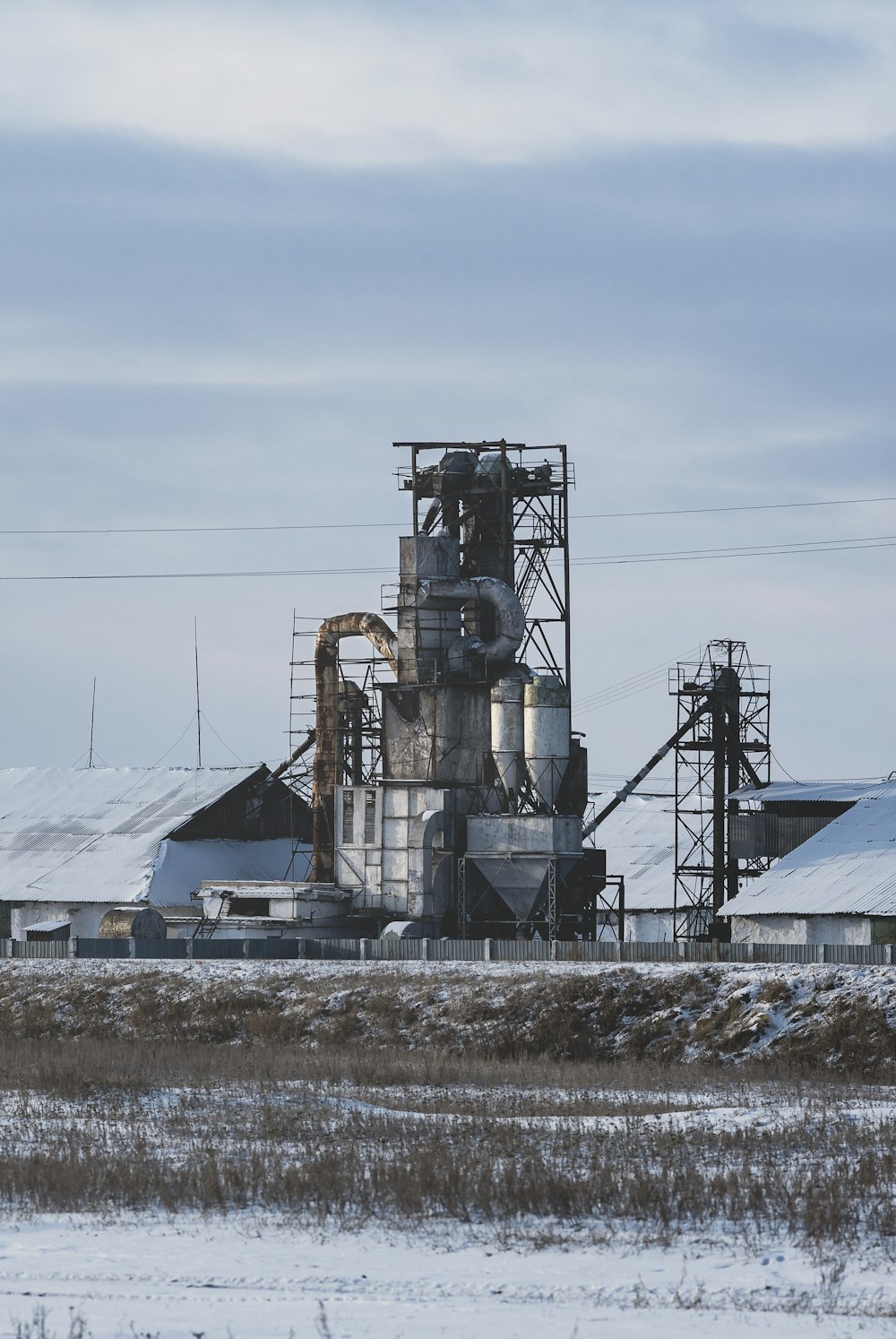 a factory with a large amount of smoke coming out of it