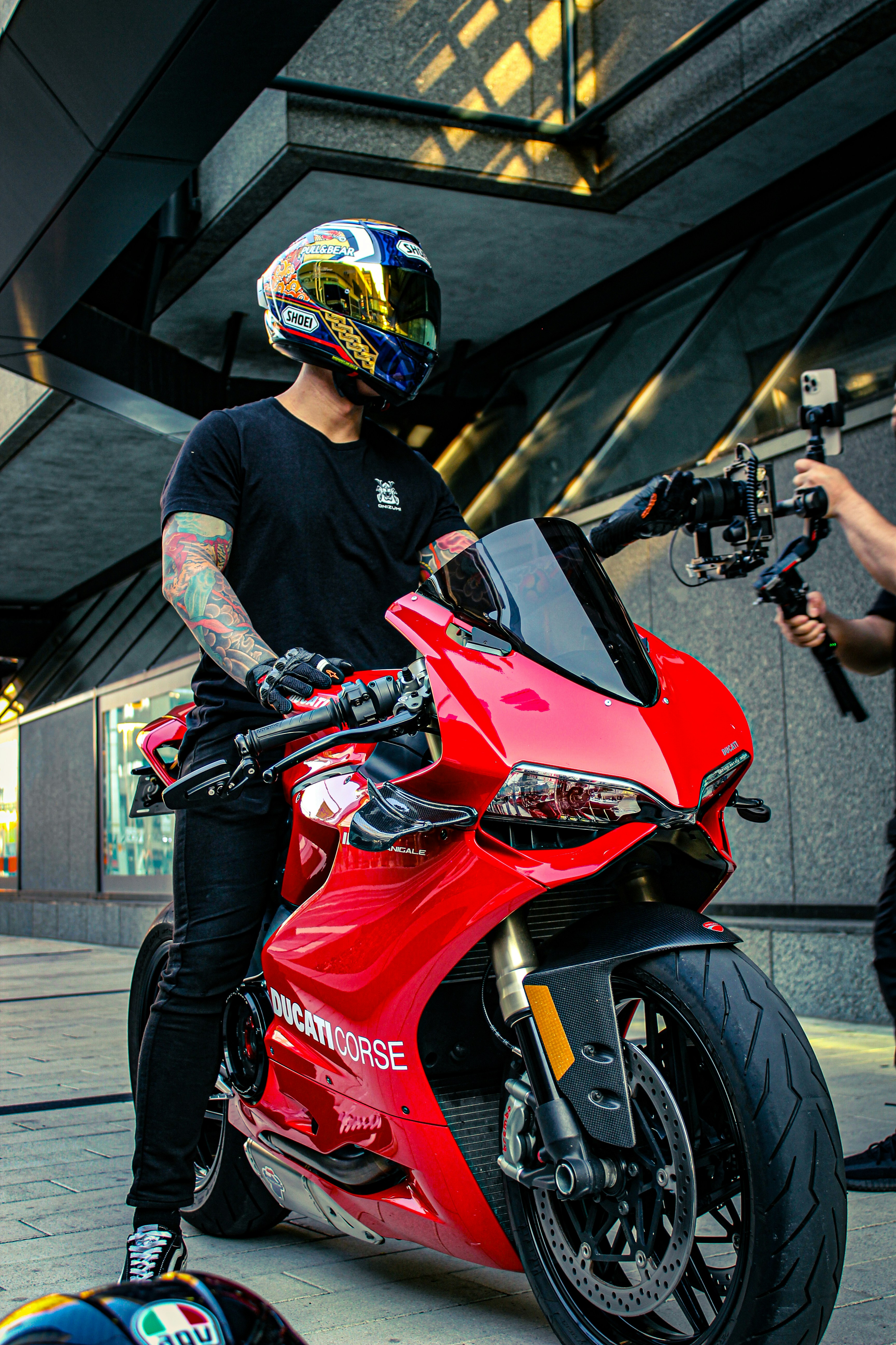 Photo by ronnzymoto