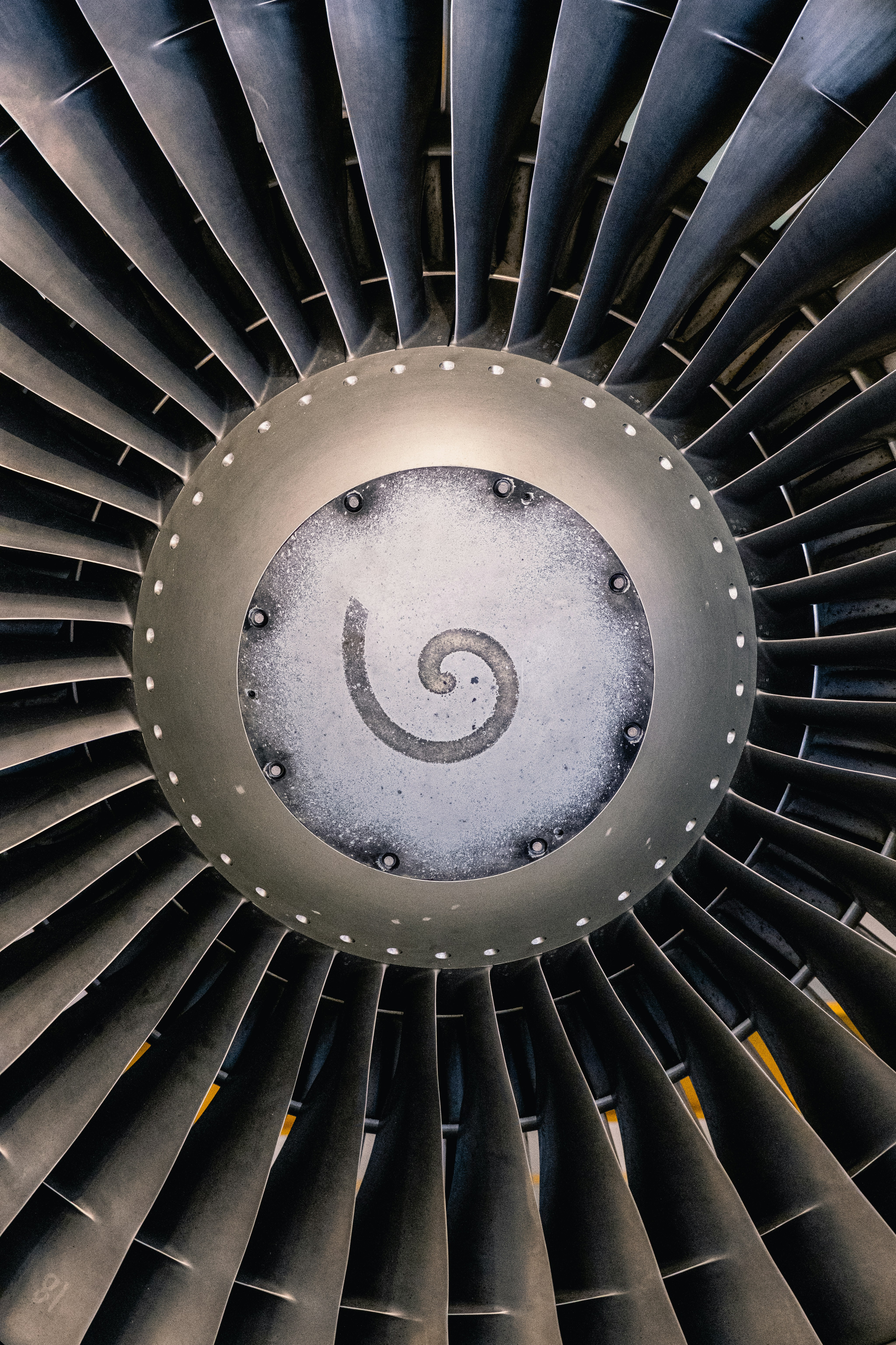 A close up view of a jet engine photo Free Motor Image on Unsplash