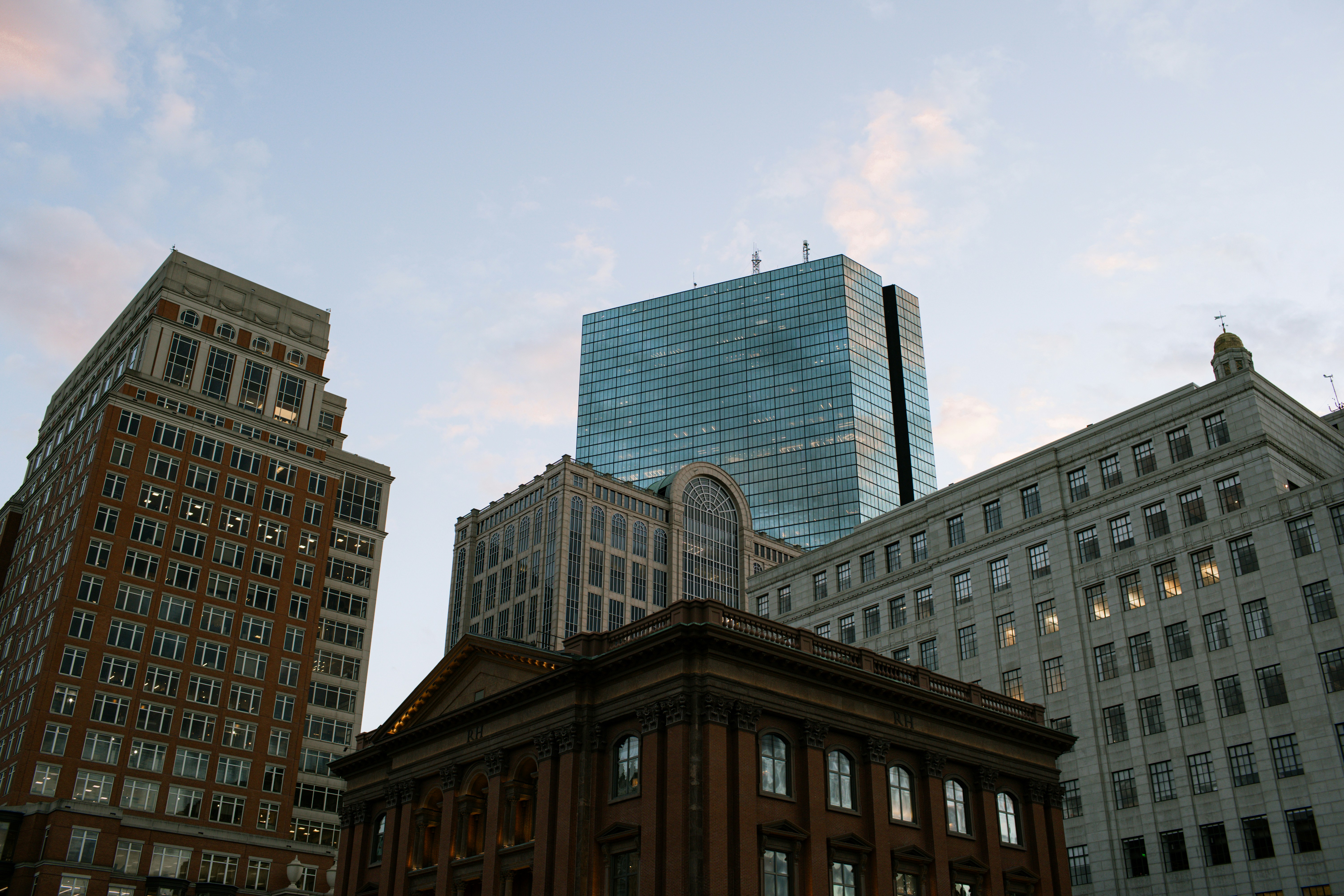 Photo 1692508120694 7b03c9a83fd5?crop=entropy&cs=tinysrgb&fit=max&fm=jpg&ixid=M3w1MjQ0NjR8MHwxfHNlYXJjaHwxMXx8Ym9zdG9uJTIwY29uc3VsdGluZyUyMGdyb3VwJTIwZ3Jvd3RoJTIwbWF0cml4fGVufDB8MHx8fDE3NjI2NjY2MjB8MA&ixlib=rb 4.1