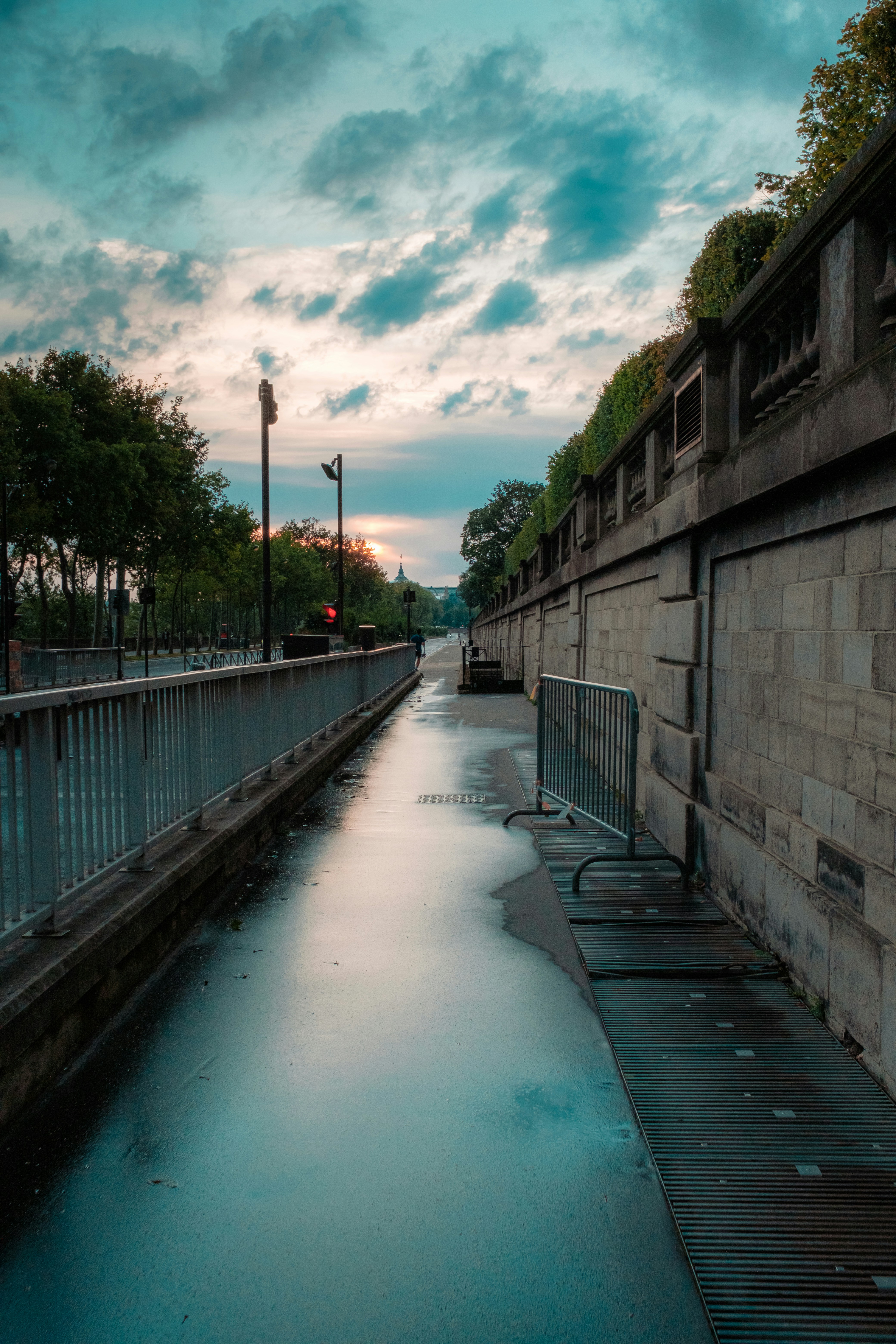 Photo by valentinlacoste