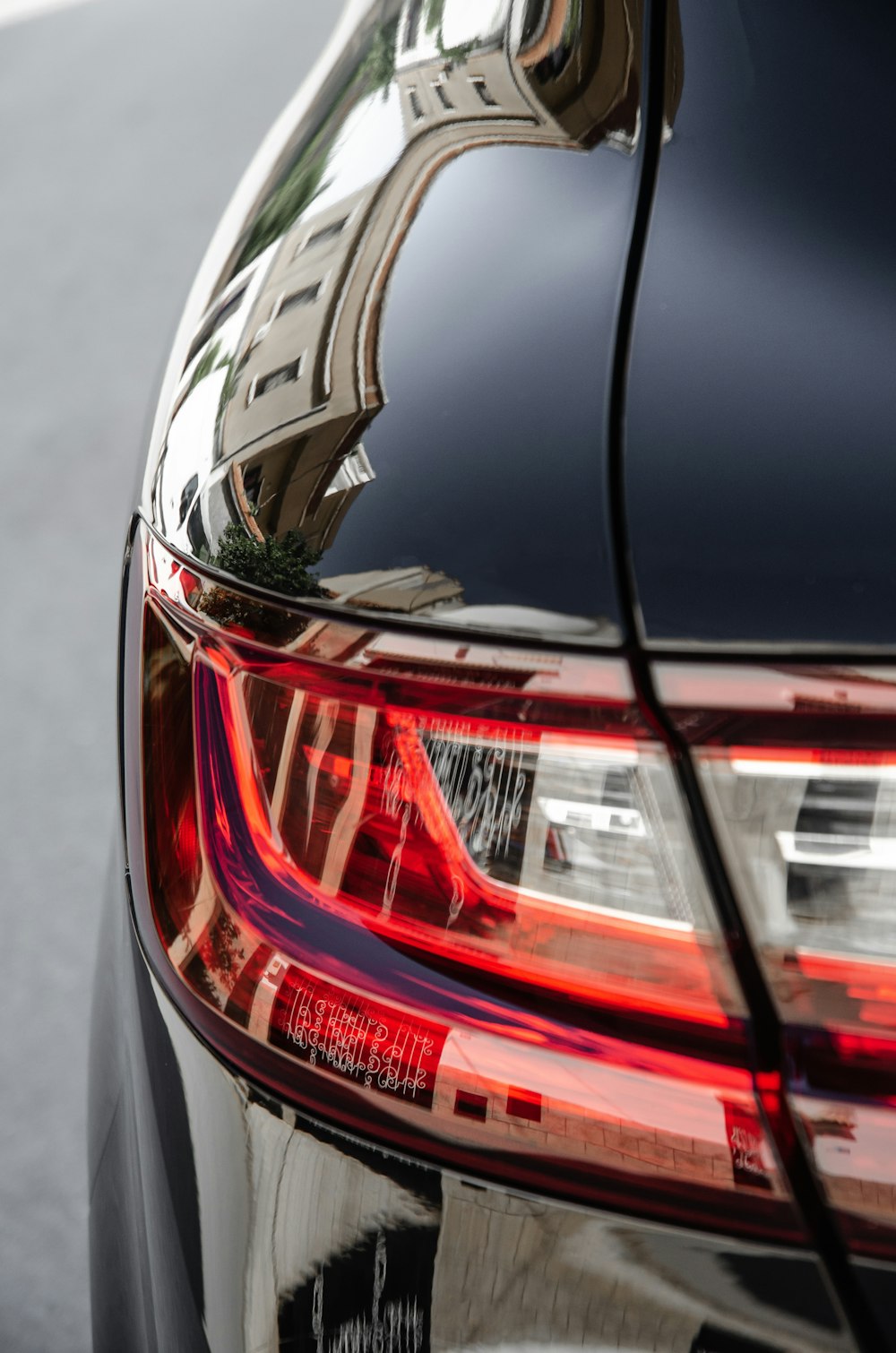 a close up of the tail light of a car