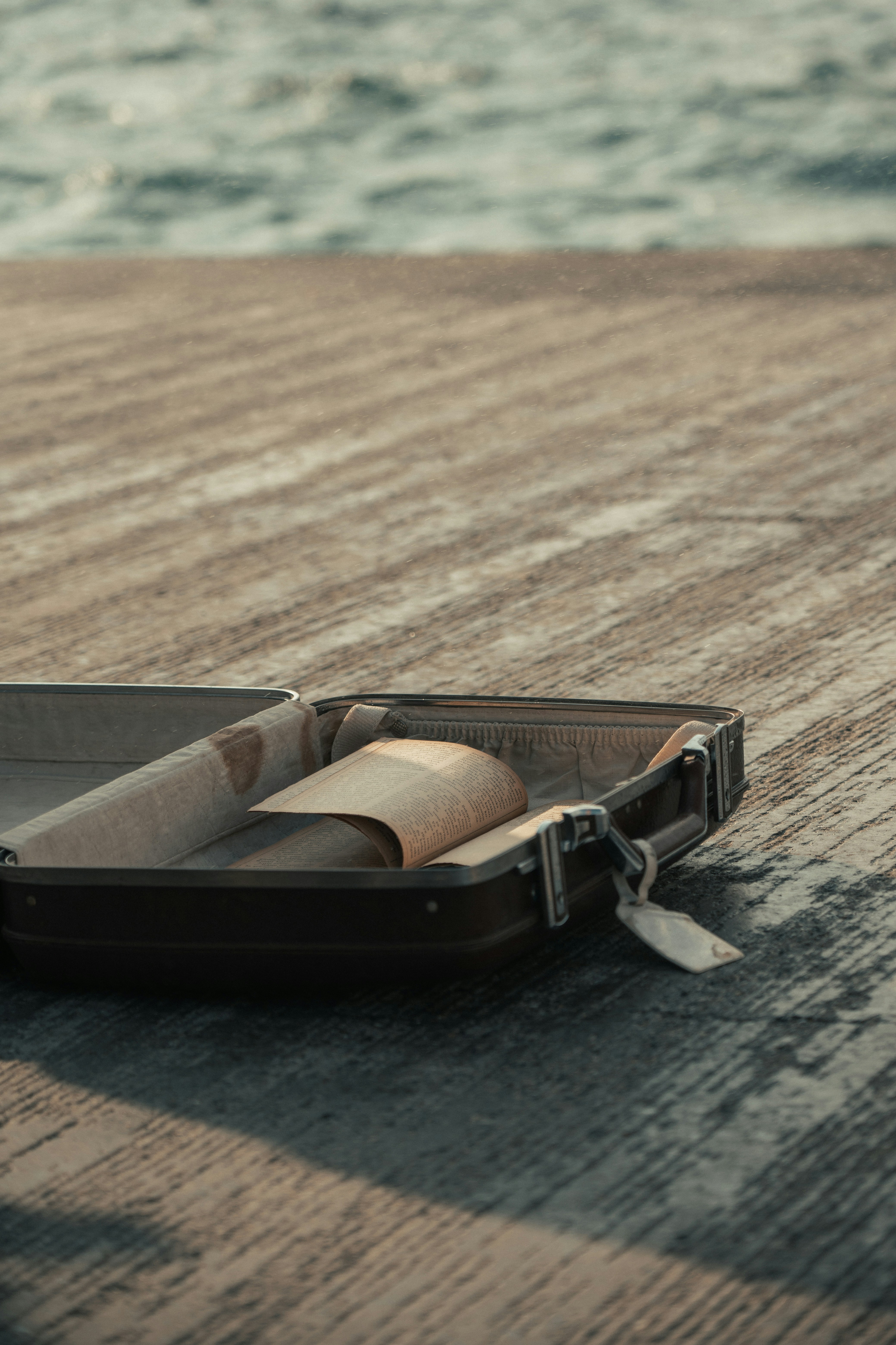 Medium Waterproof Suitcase