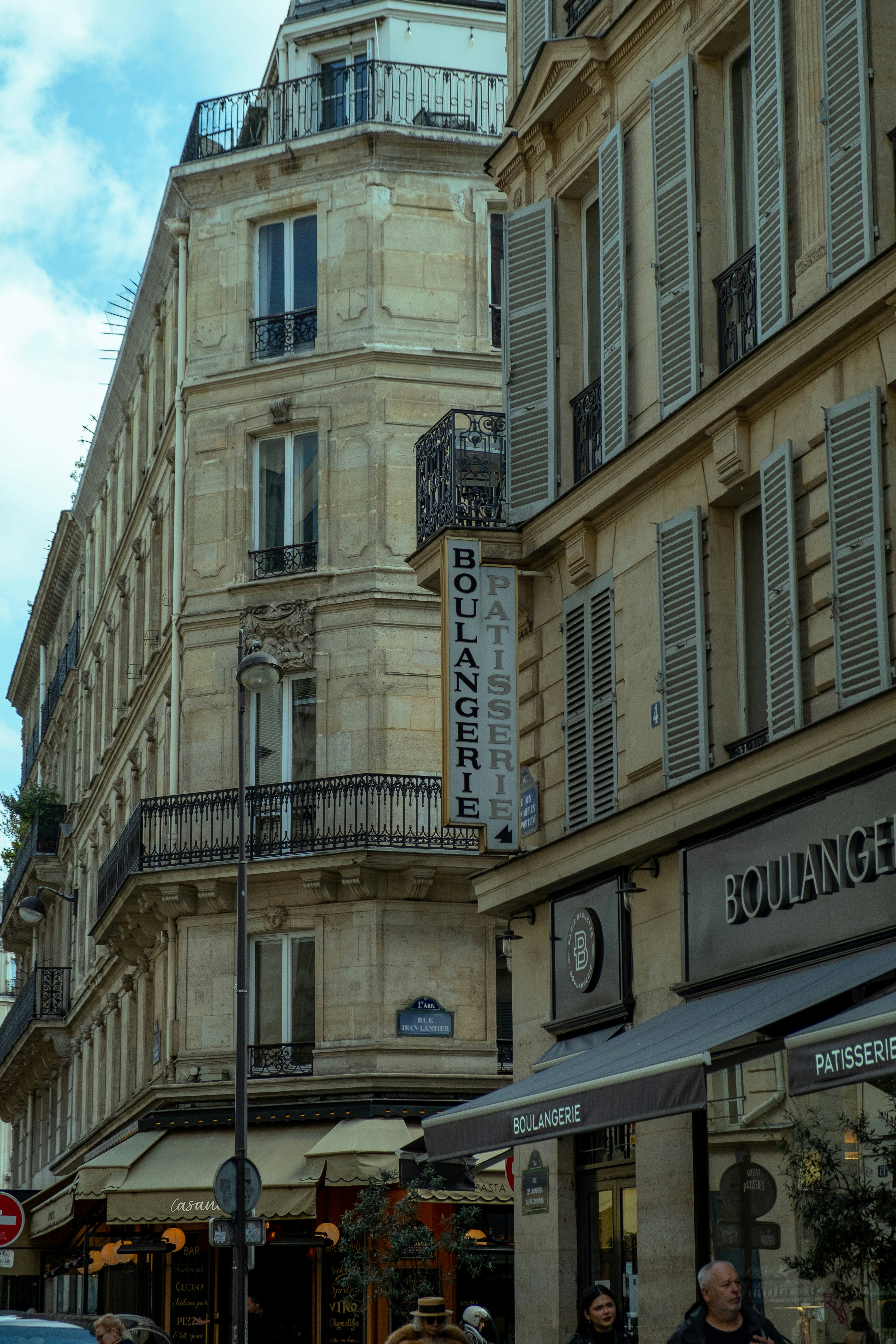 Photo by rafaelmaggion