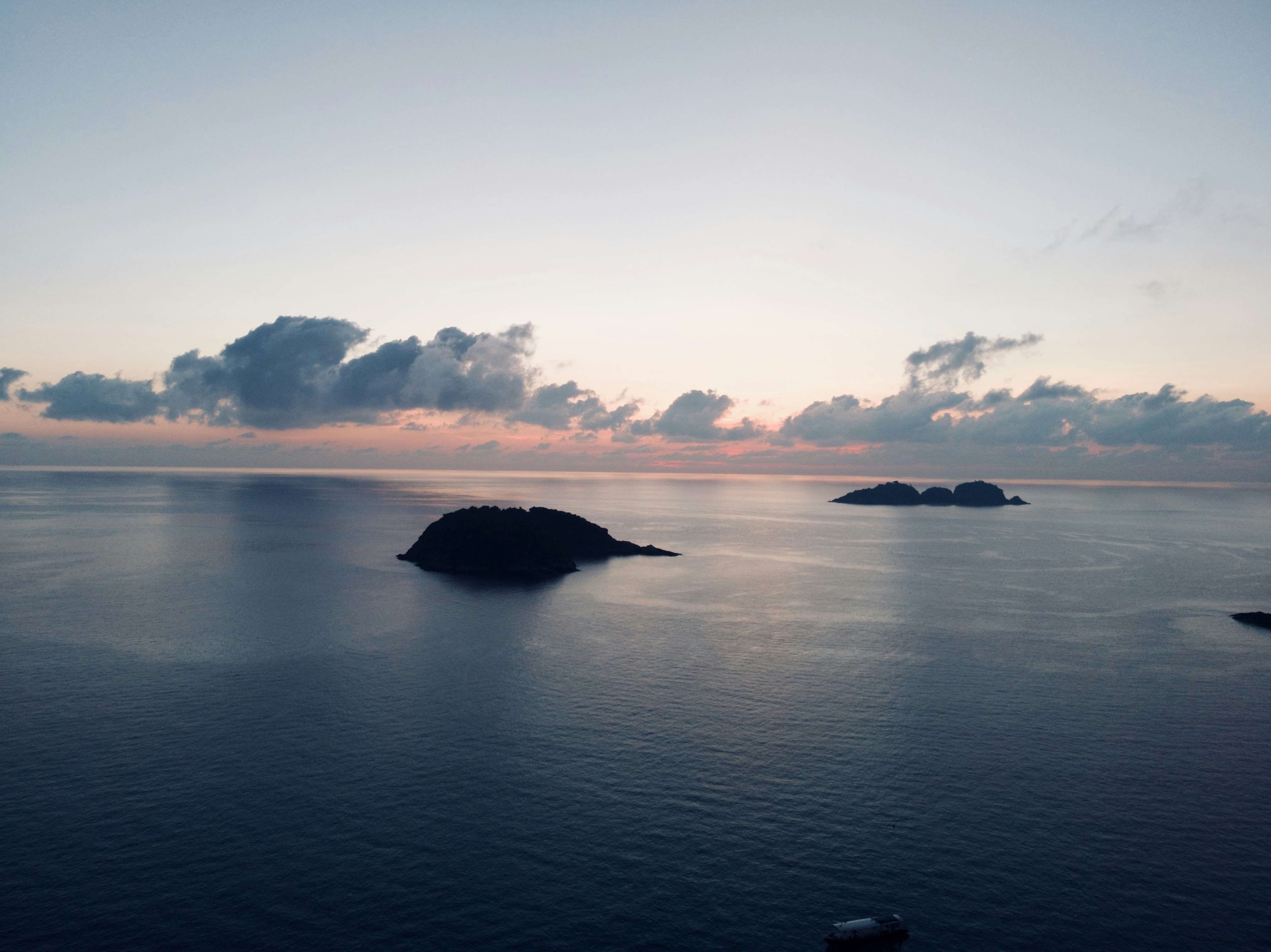 Photo by ll_zblack_ll