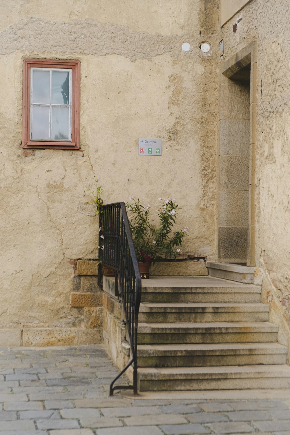 a set of stairs leading up to a building