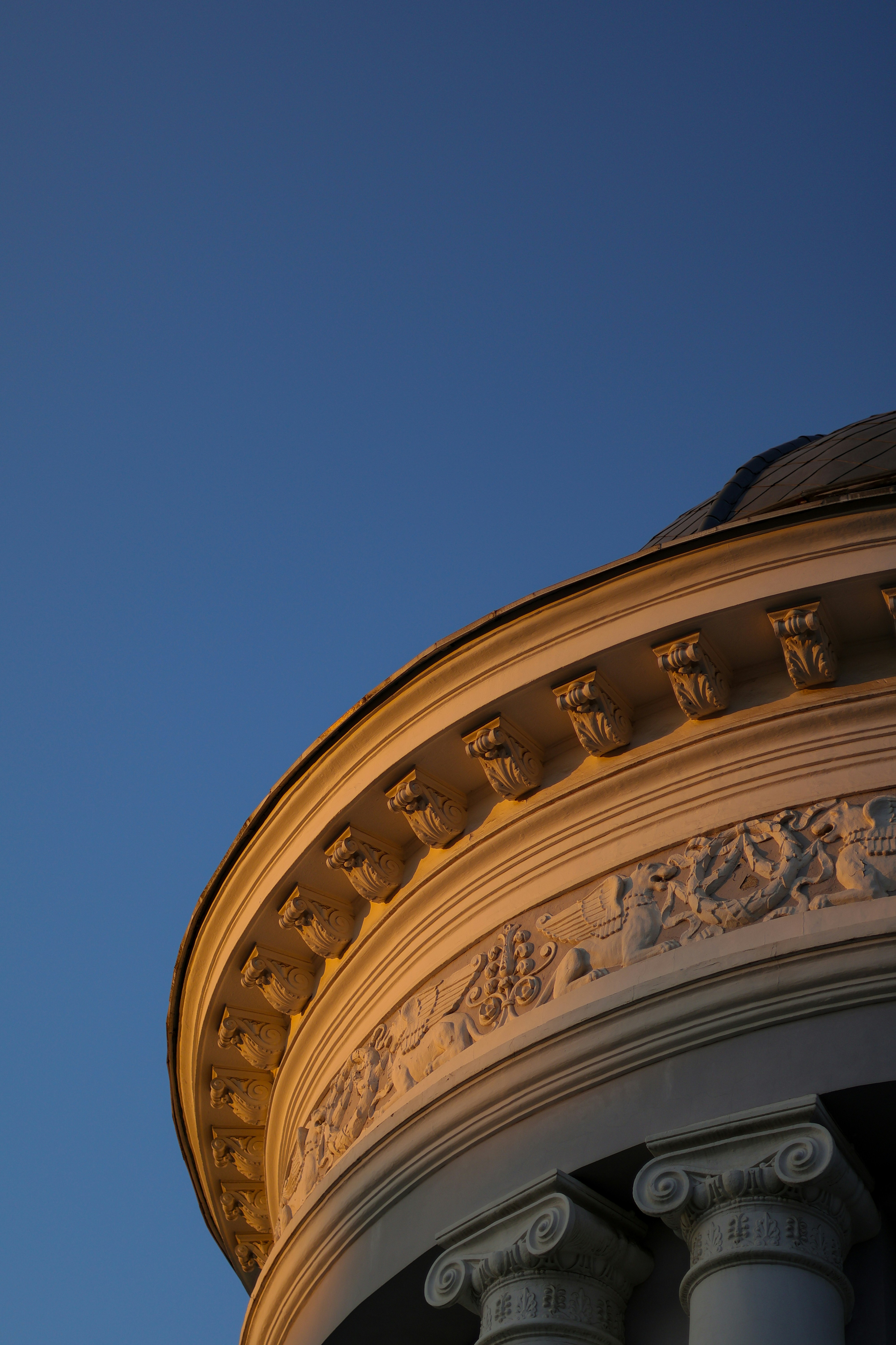 Photo by anyutakejbalo