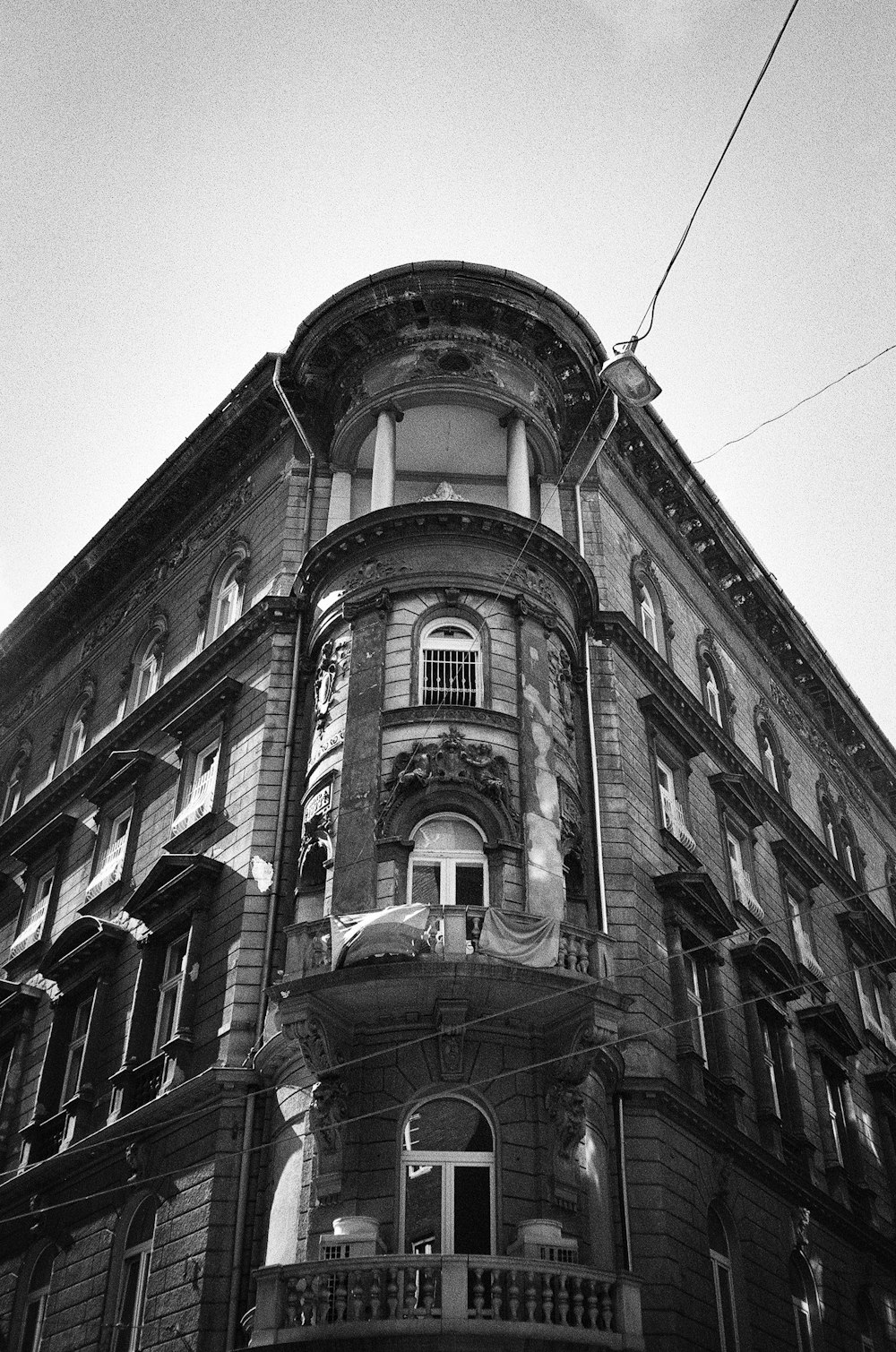 a black and white photo of an old building