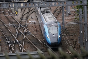 Revolutionizing Travel: India’s Railway Tech Projects