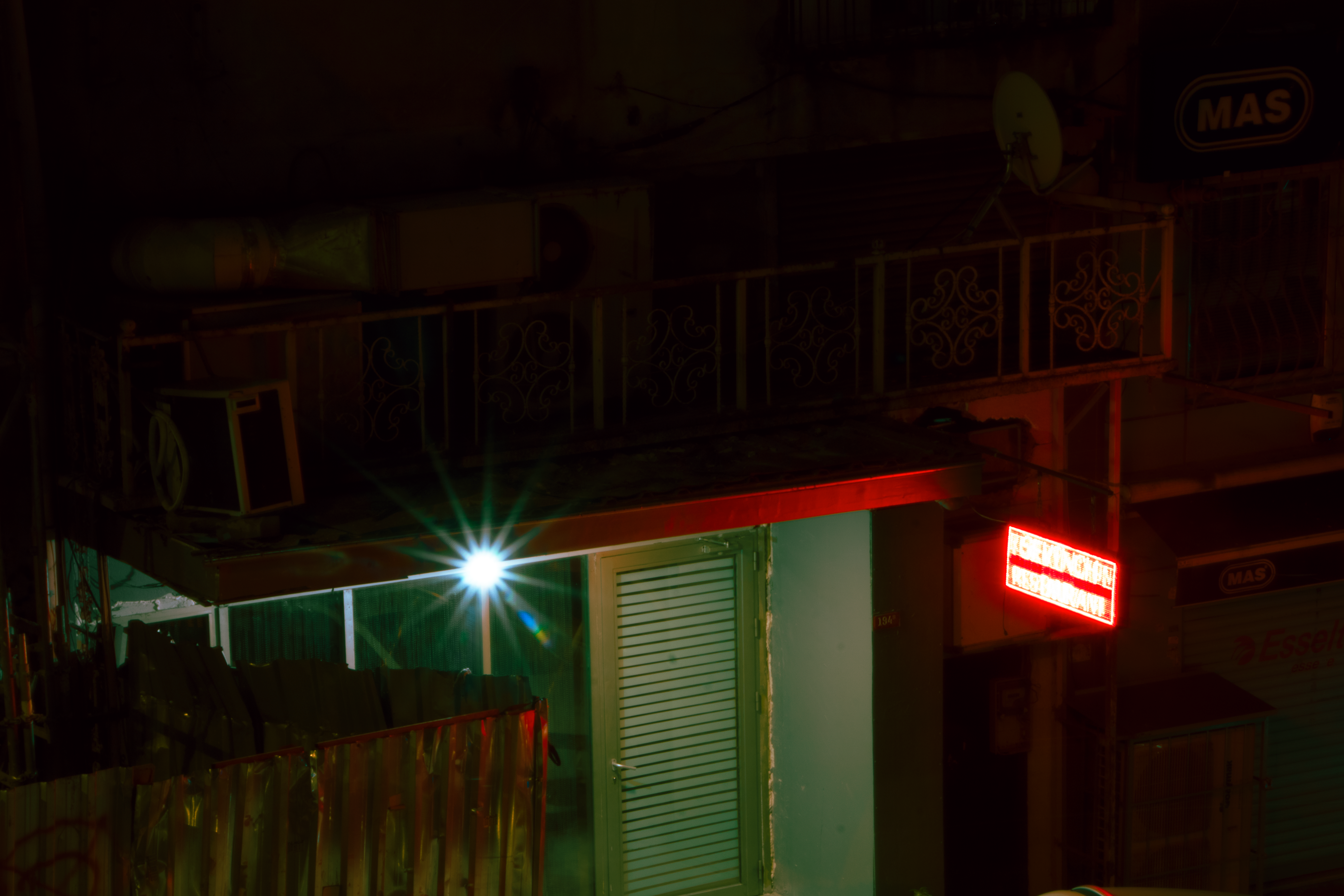 Photo by plasticlines