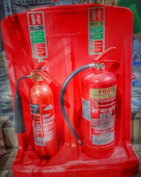 Foam-based monitor releasing foam to suppress flames in a controlled environment.