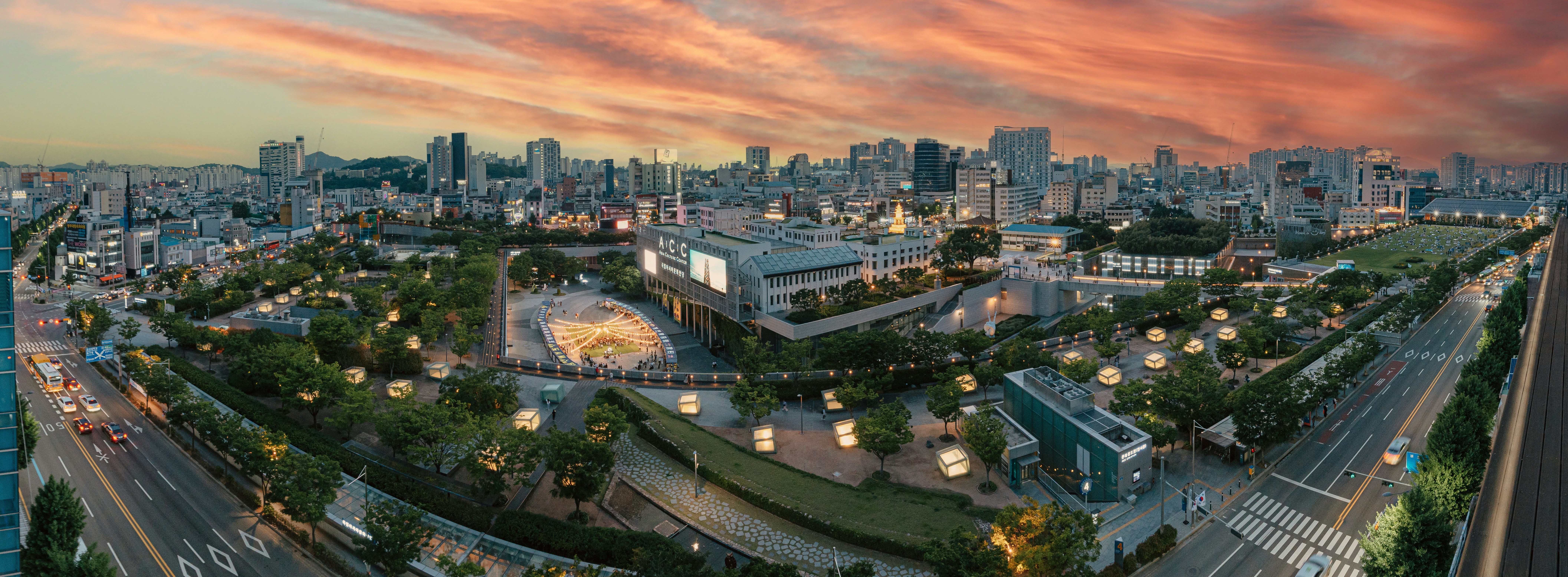 Photo by asiaculturecenter