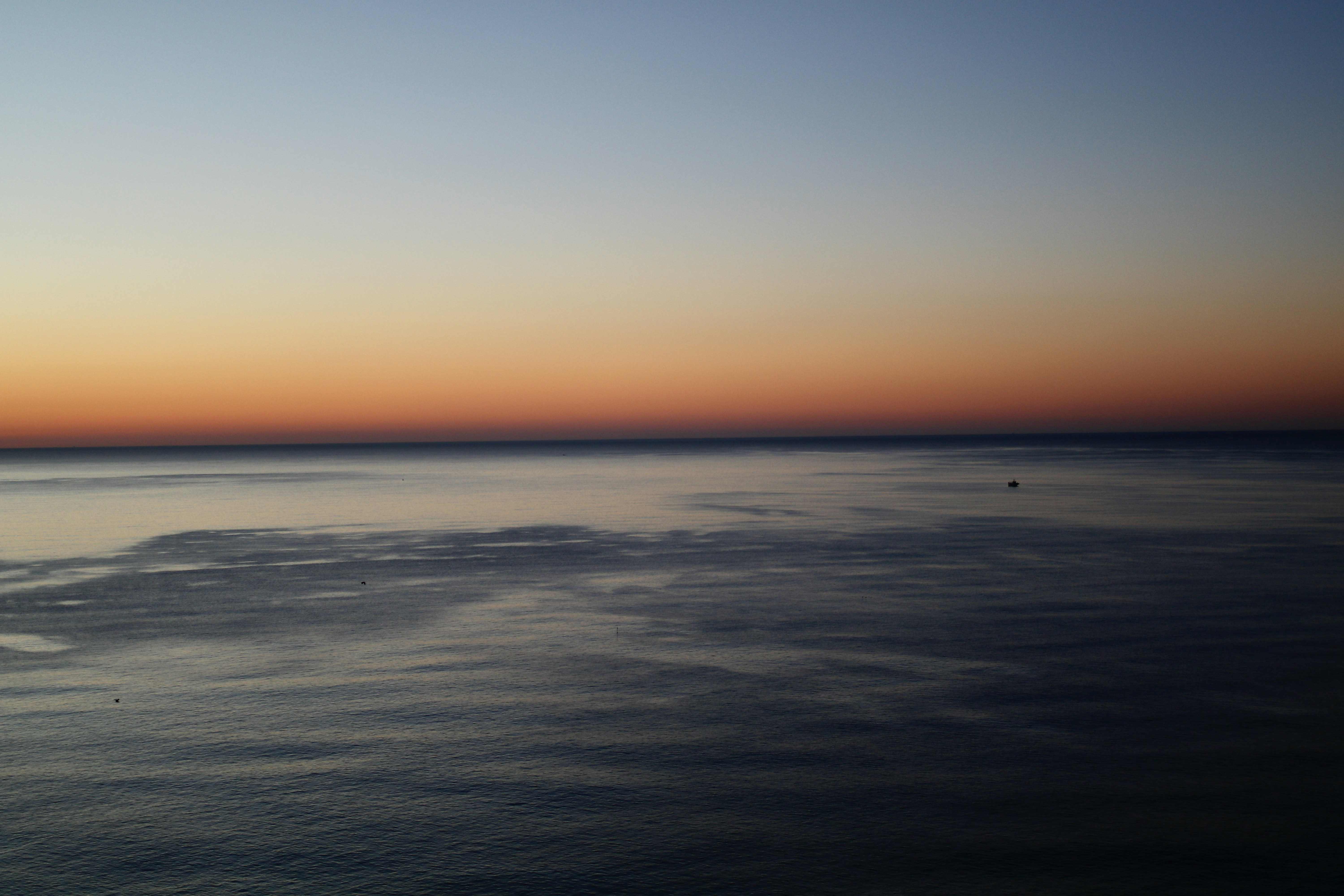 Photo by arnaudgillard