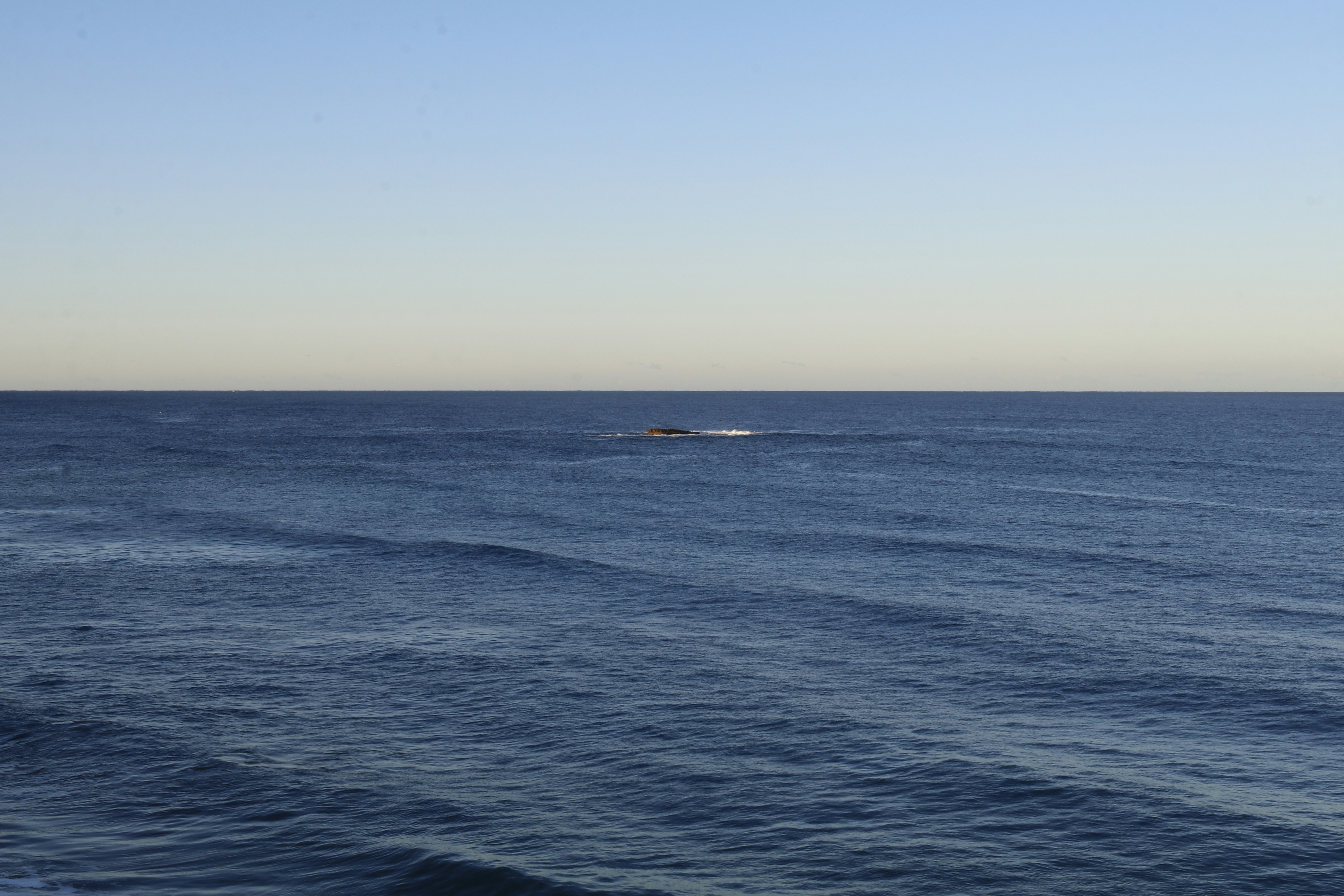 Photo by arnaudgillard