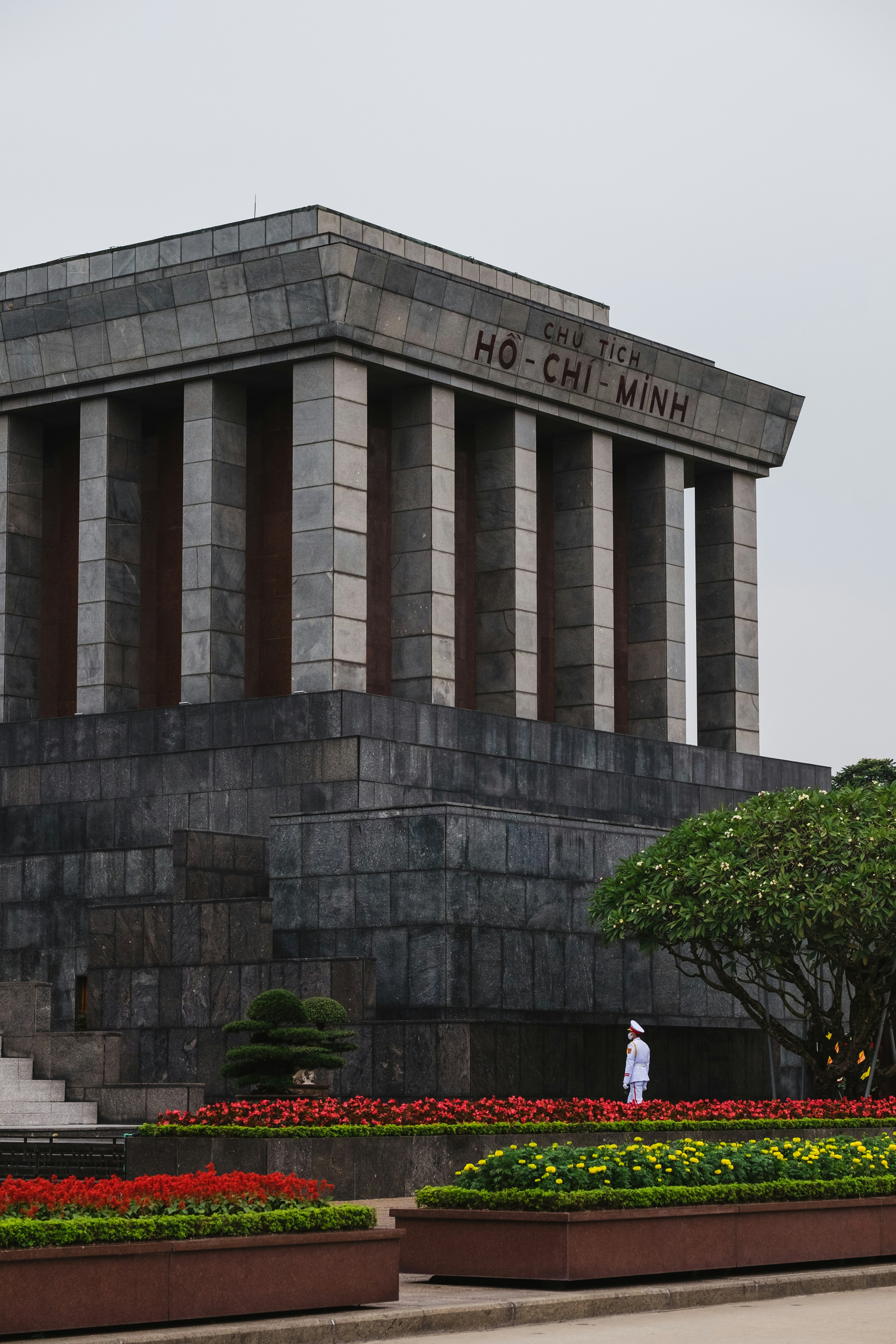 Ho Chi Minh Mausoleum photo 3