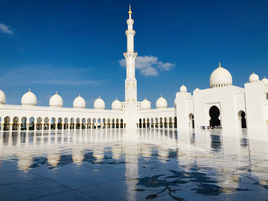Abu Dhabi Corniche waterfront – scenic tourist attraction with beach and skyline