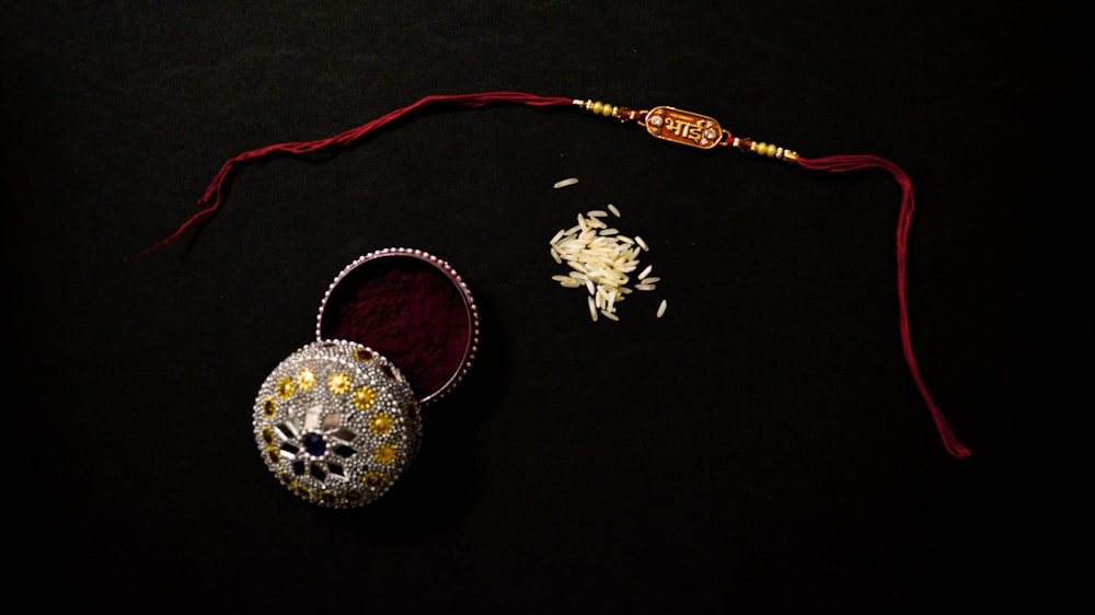 a pair of jewelry sitting on top of a table