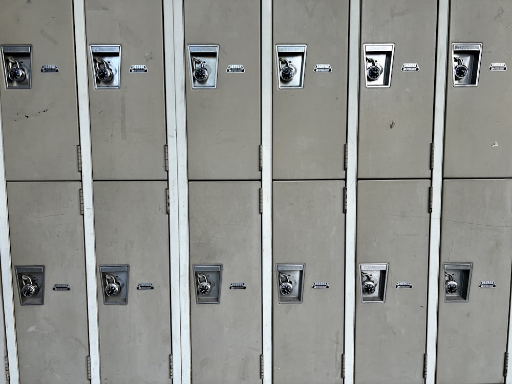 a row of metal lockers sitting next to each other