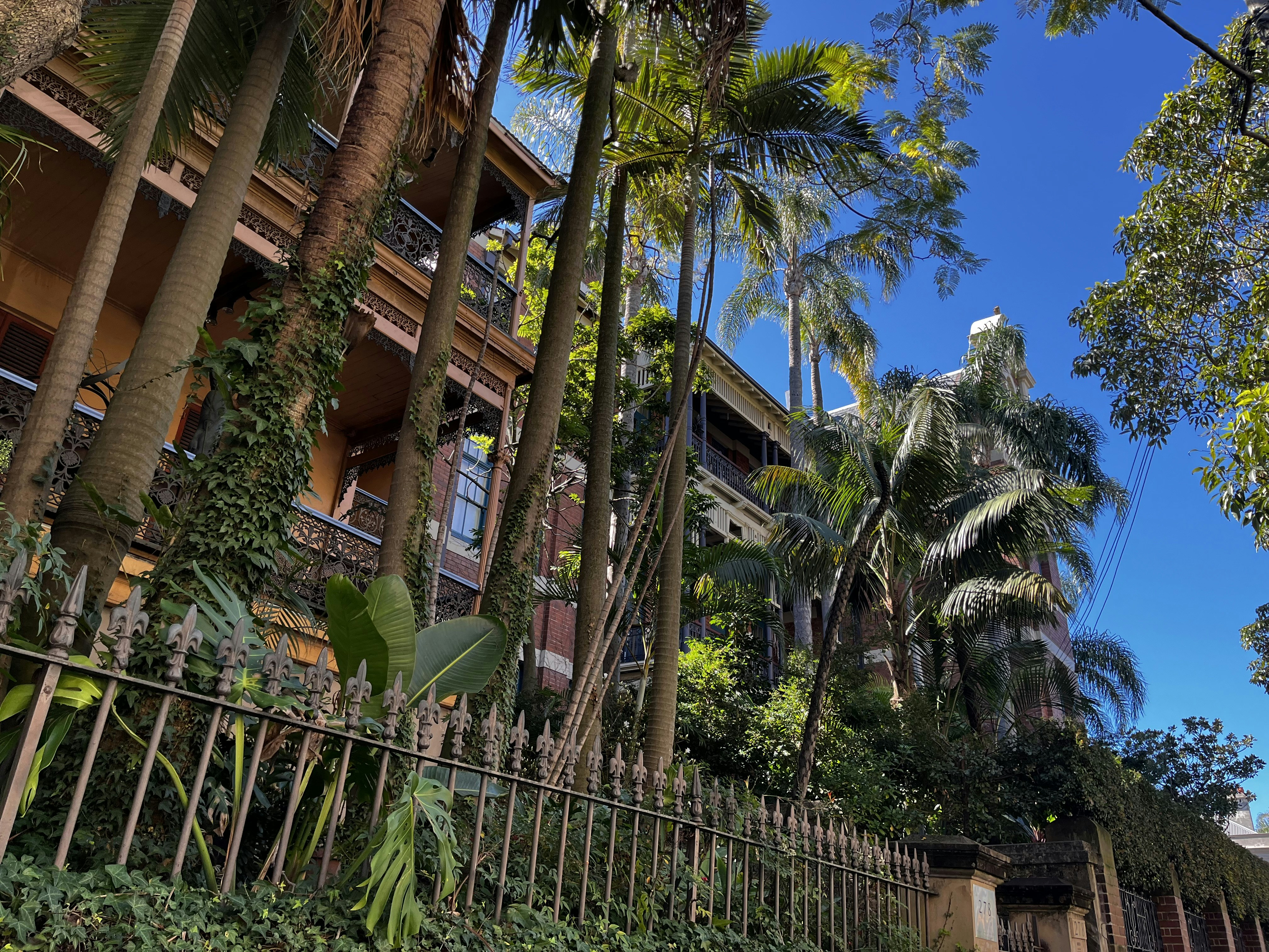 Photo by pierrehenry