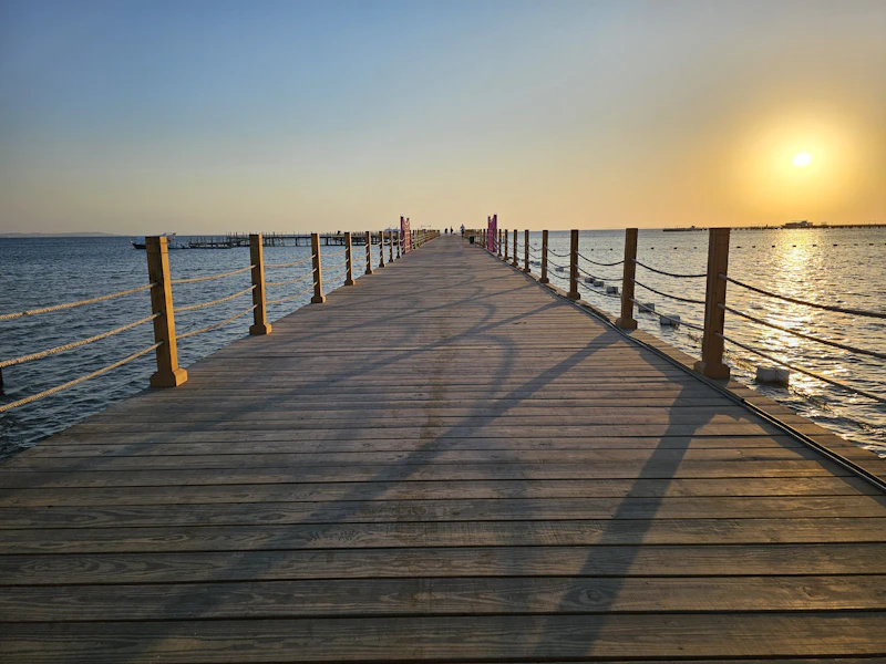 Best Pubs in Hurghada: Where Locals Actually Drink