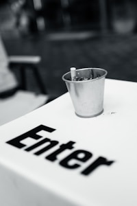 Ashtray Bin