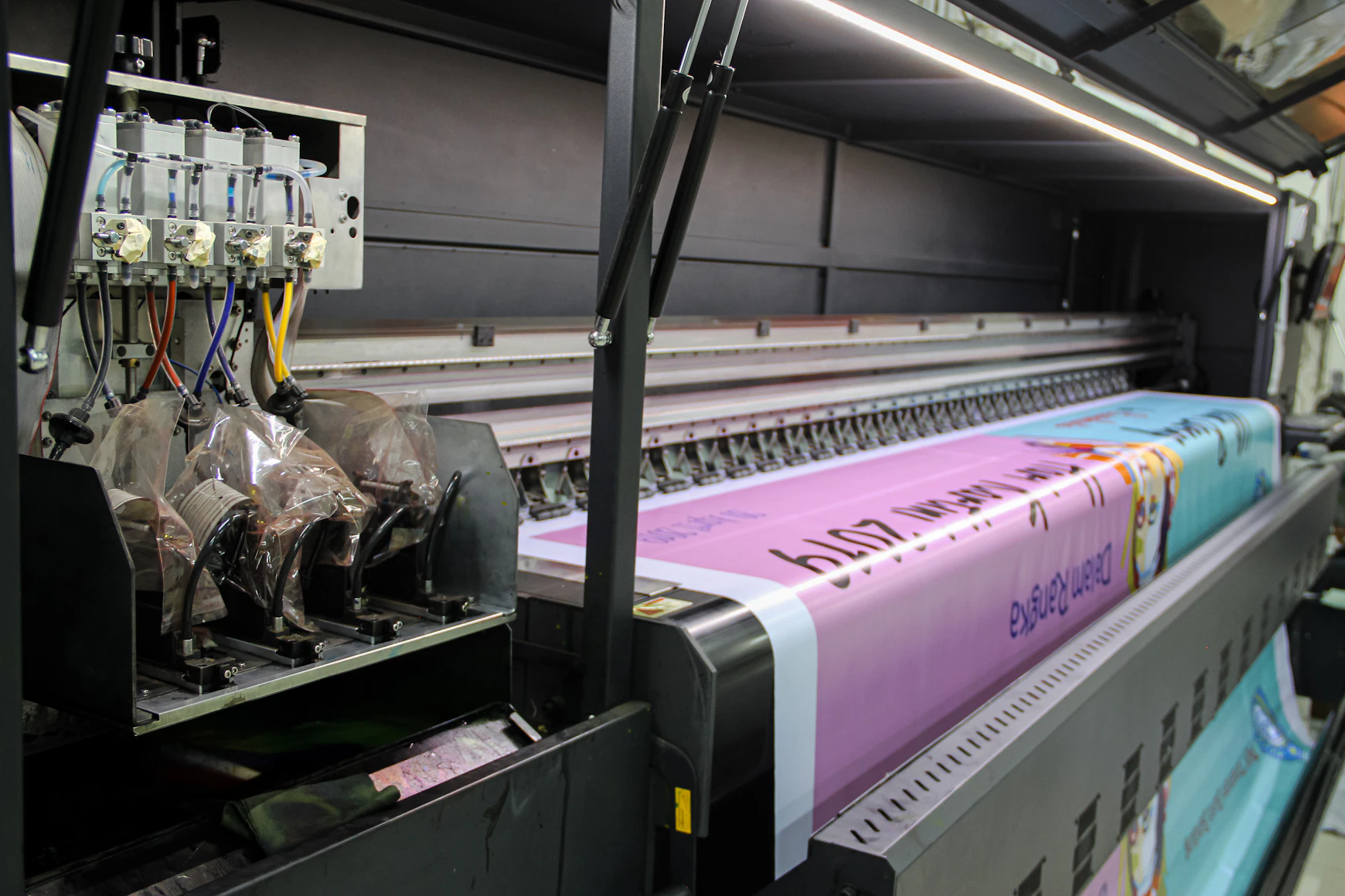 What to Prepare Before Requesting a Custom Sign Quote