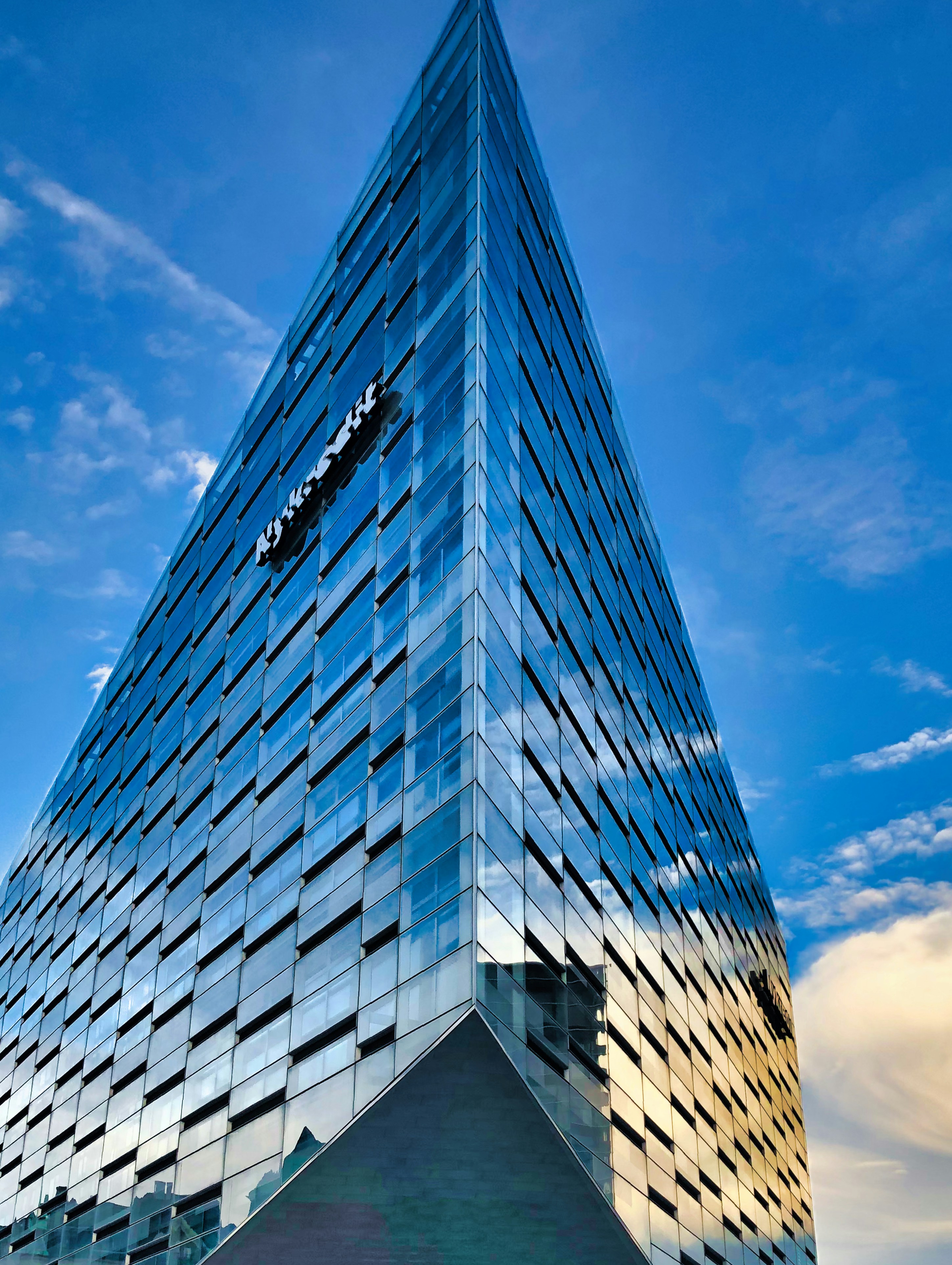 Photo by torben_gettermann