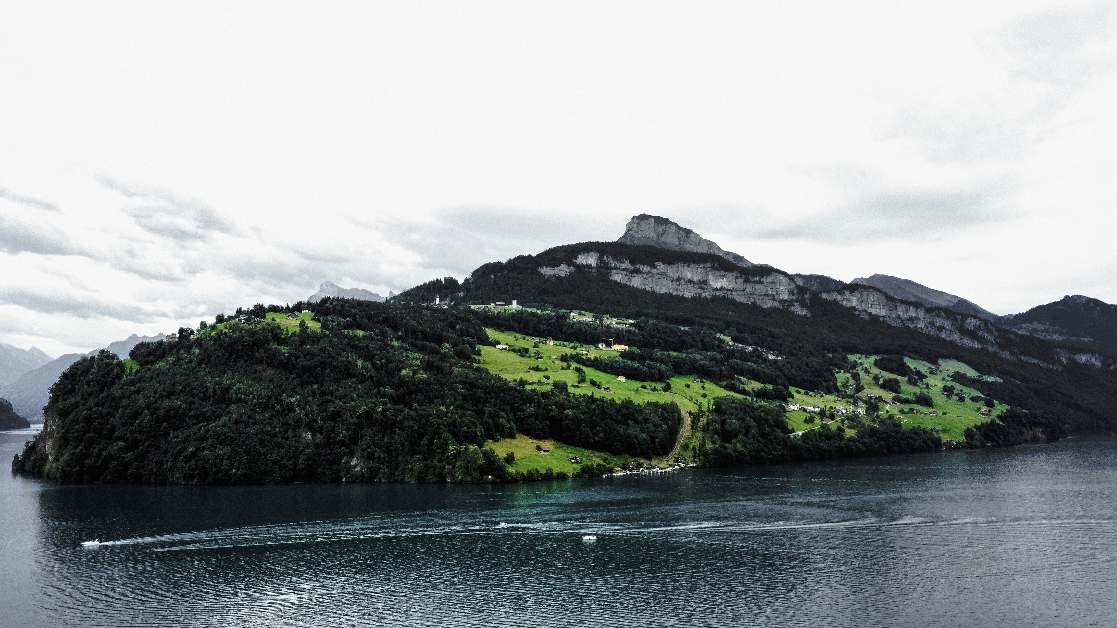 Brunnen, Eichwald - photo 1