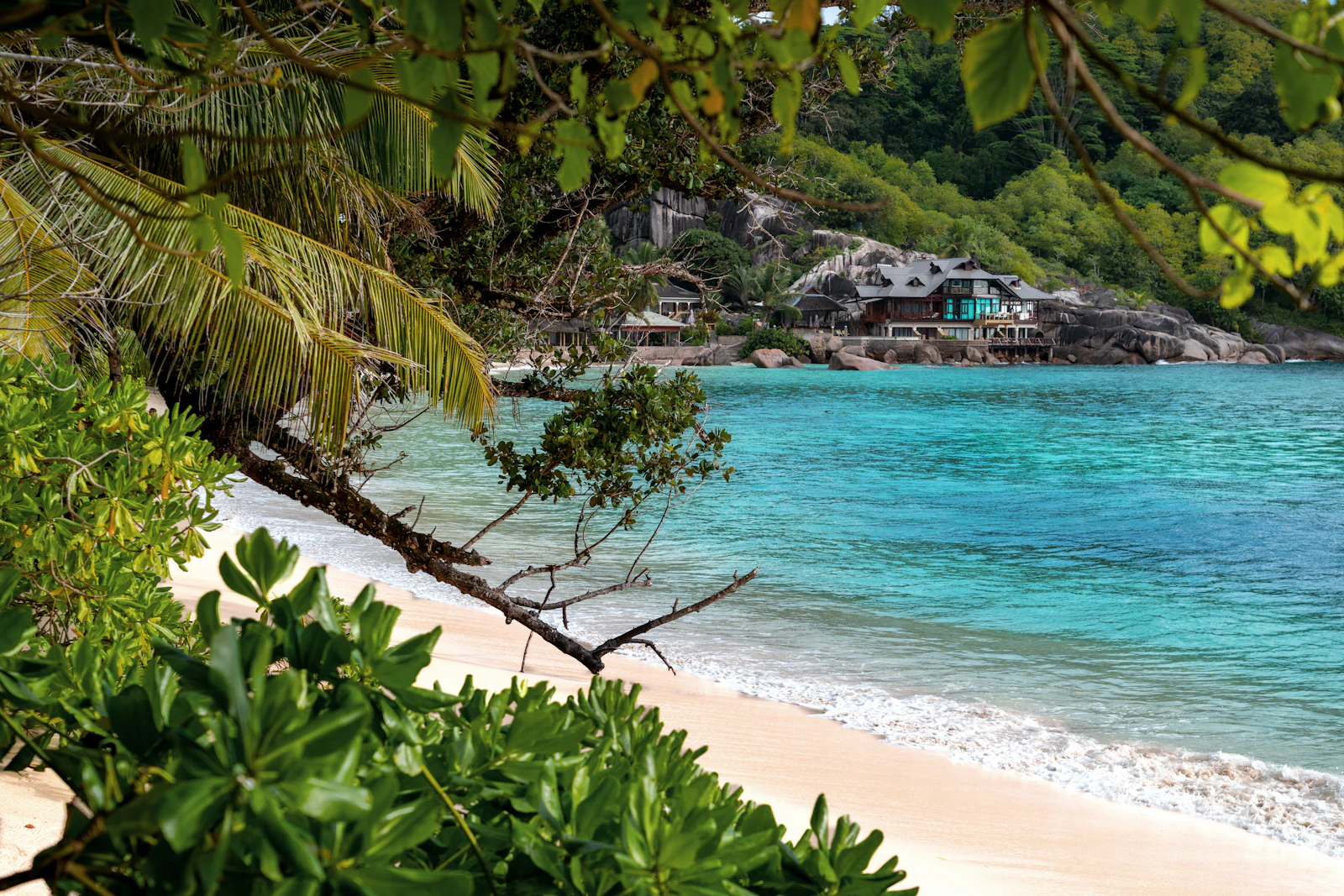 Mandarin Oriental, Canouan Reopens After Hurricane Beryl With a New Resilience Fund