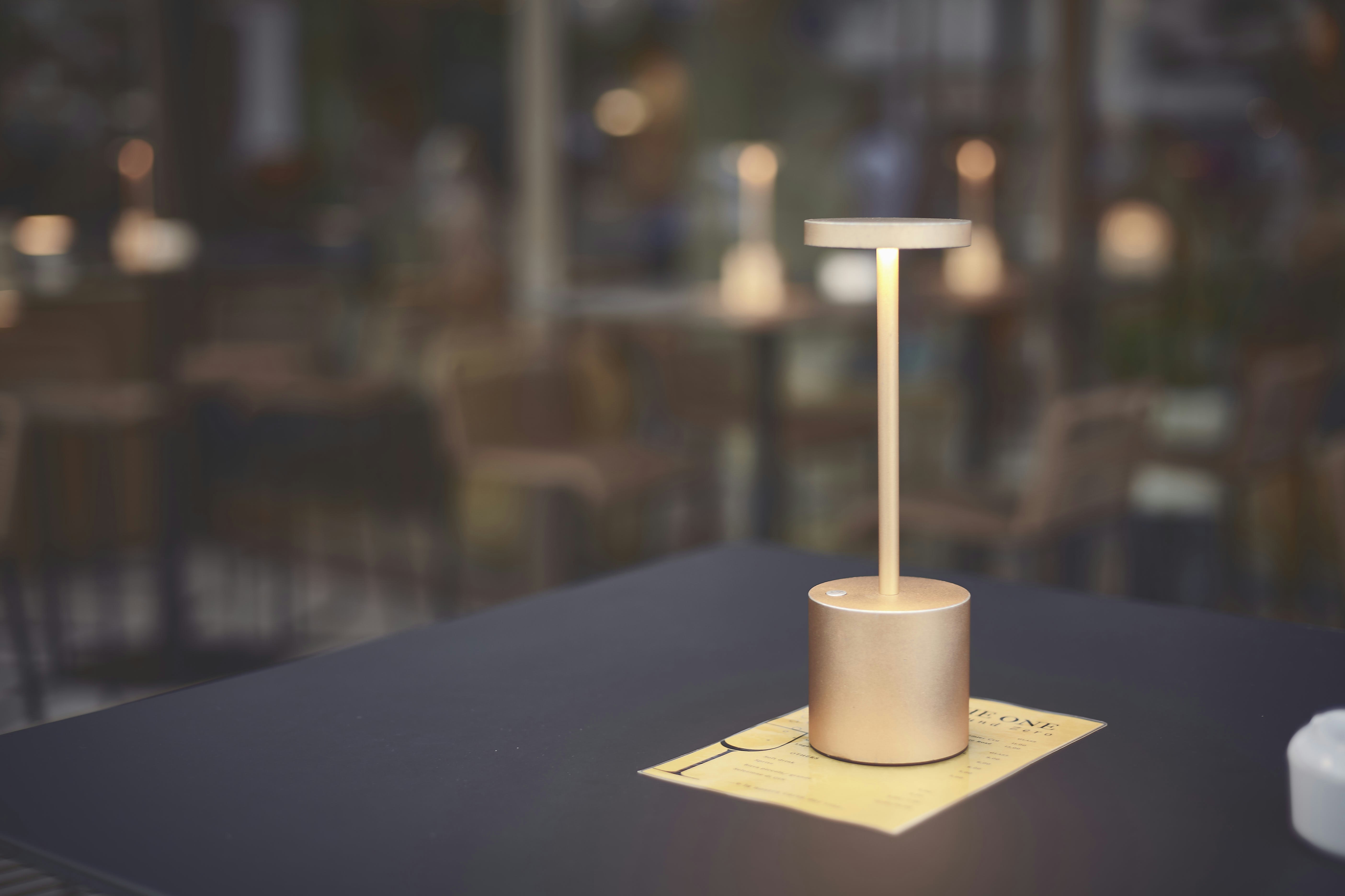 Modern Minimalist Table Lamp