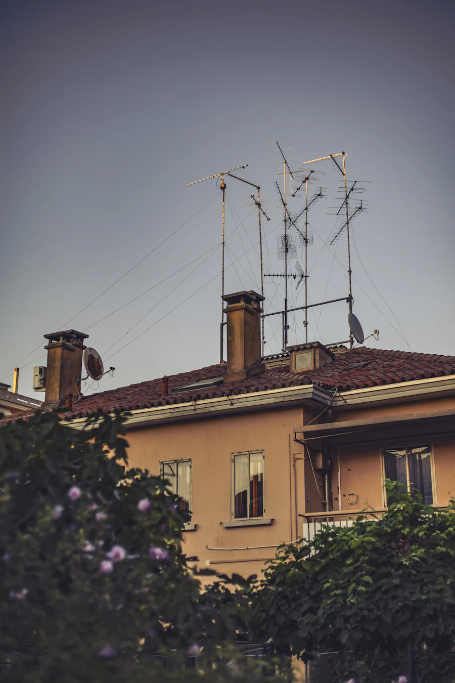 Antenne wireless punto-punto installate su tetto
