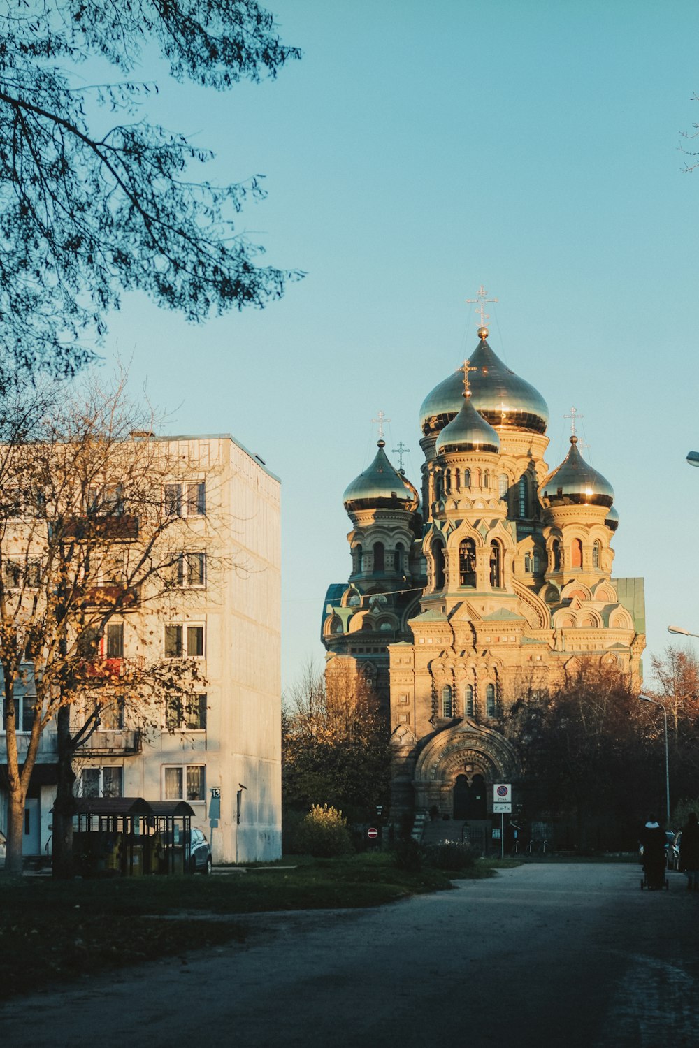 a large building with a dome on top of it