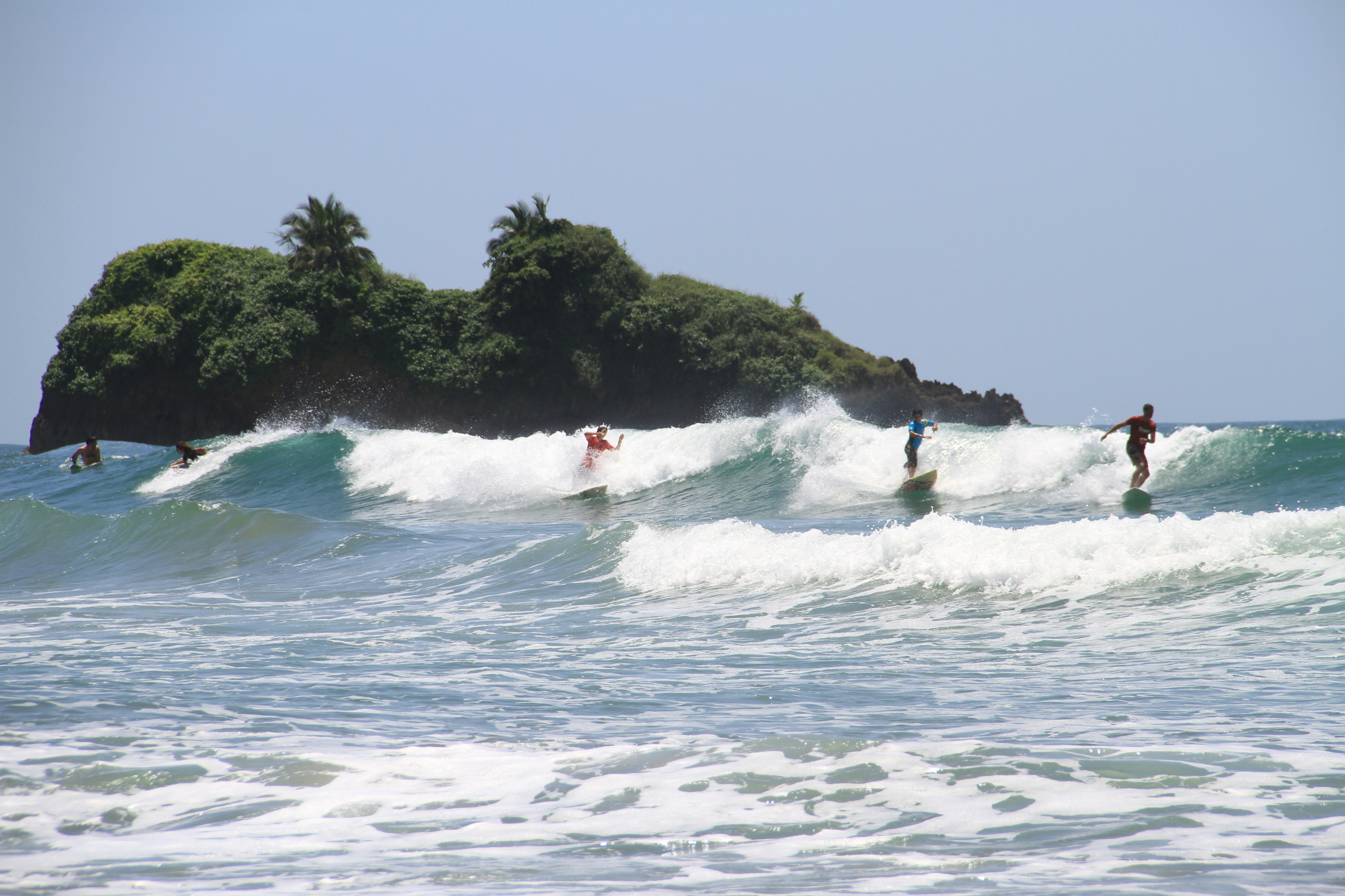 The Best Places to Surf in Sri Lanka in August