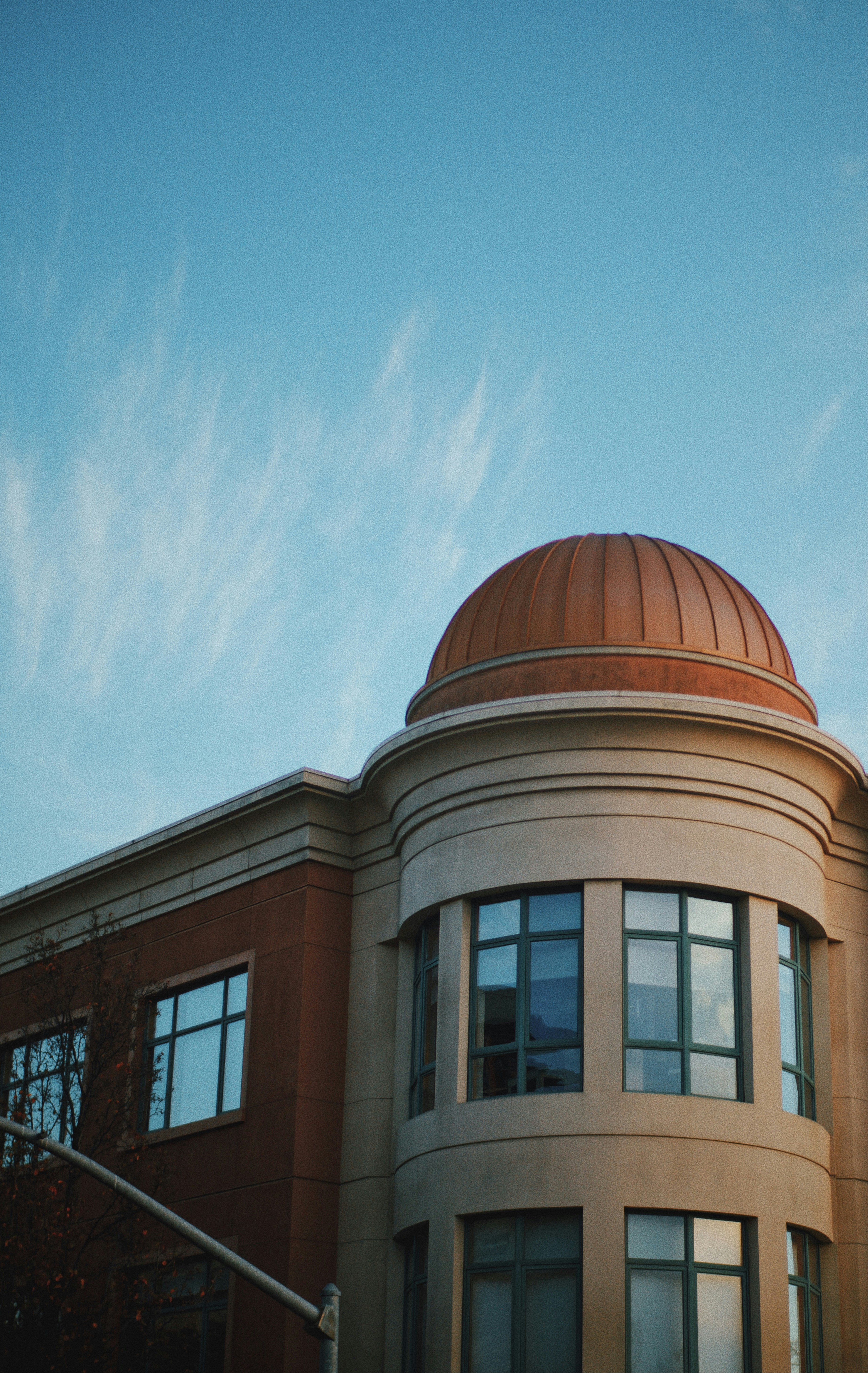 a building with a dome on top of it