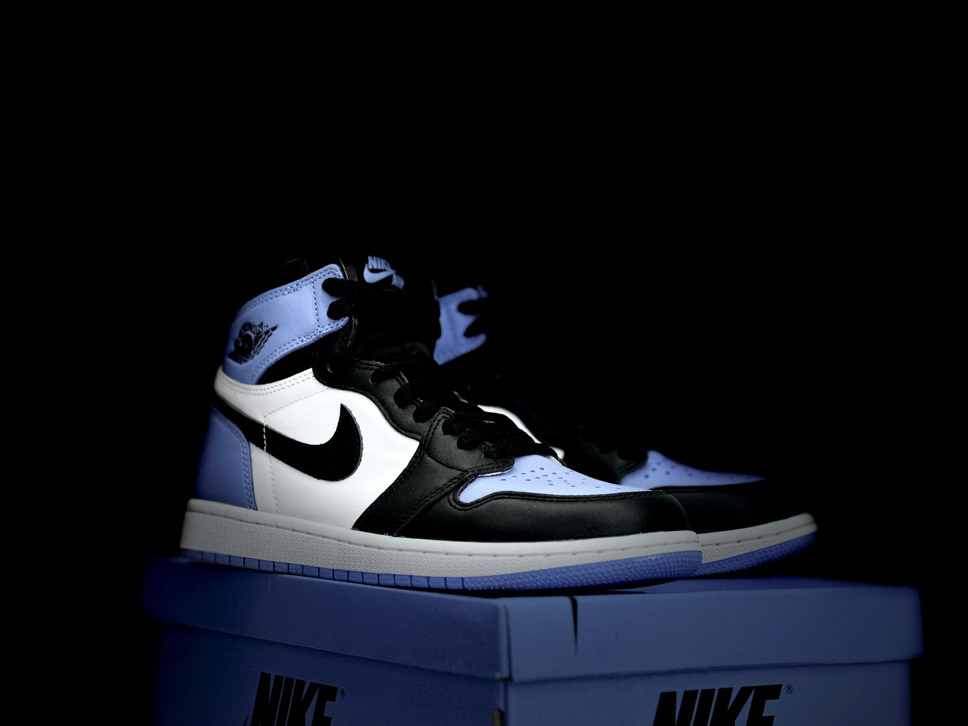 Air Jordan 1 Retro High OG “Chicago”