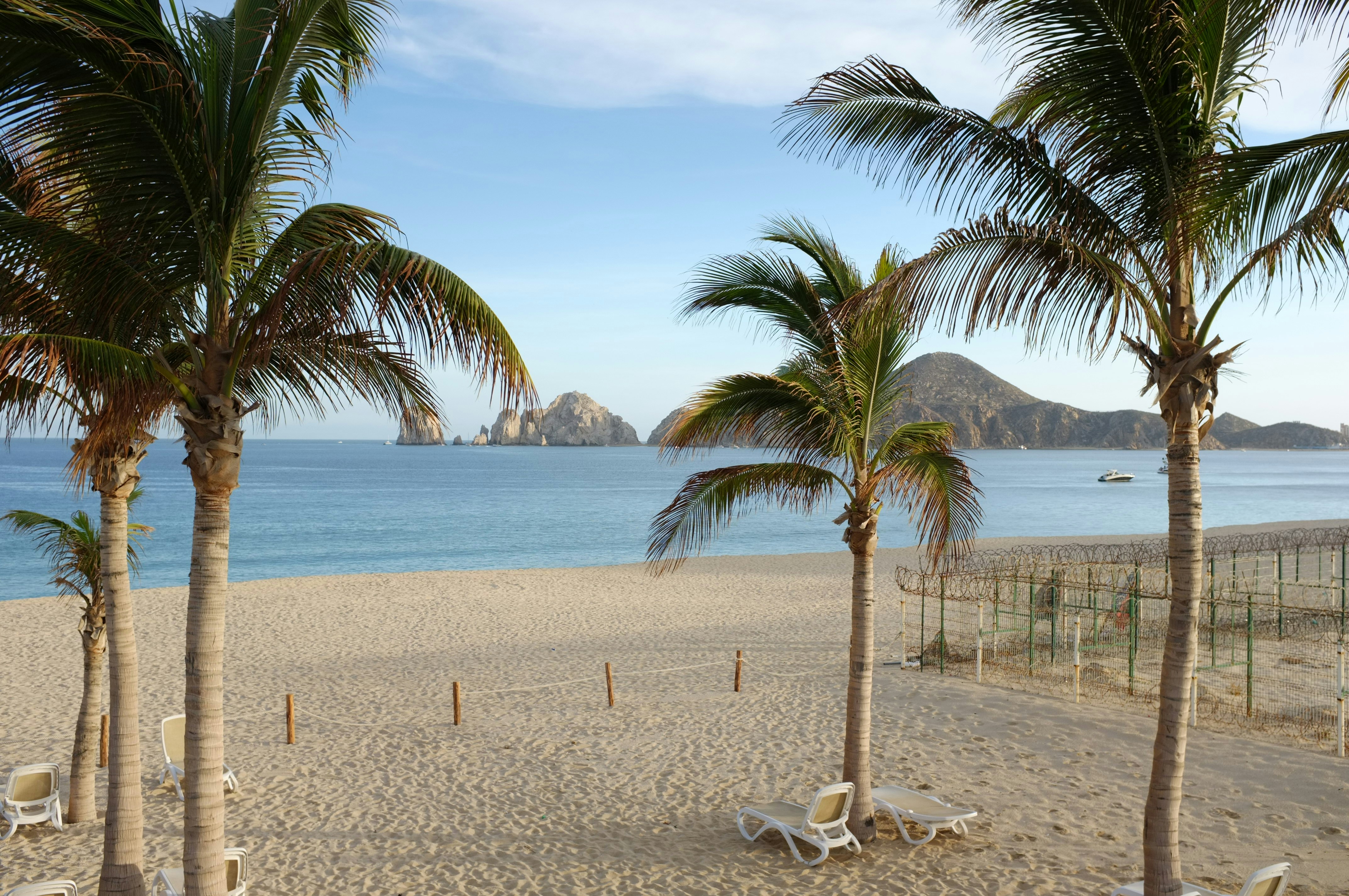 Fewer Crowds, Lower Prices, More Cabo: The Case for Traveling in Shoulder Season