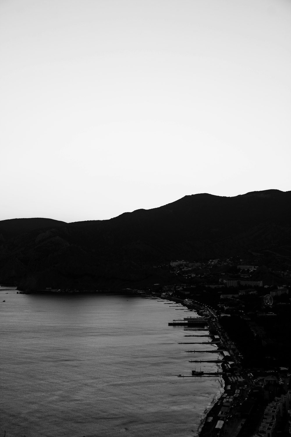 a black and white photo of a body of water